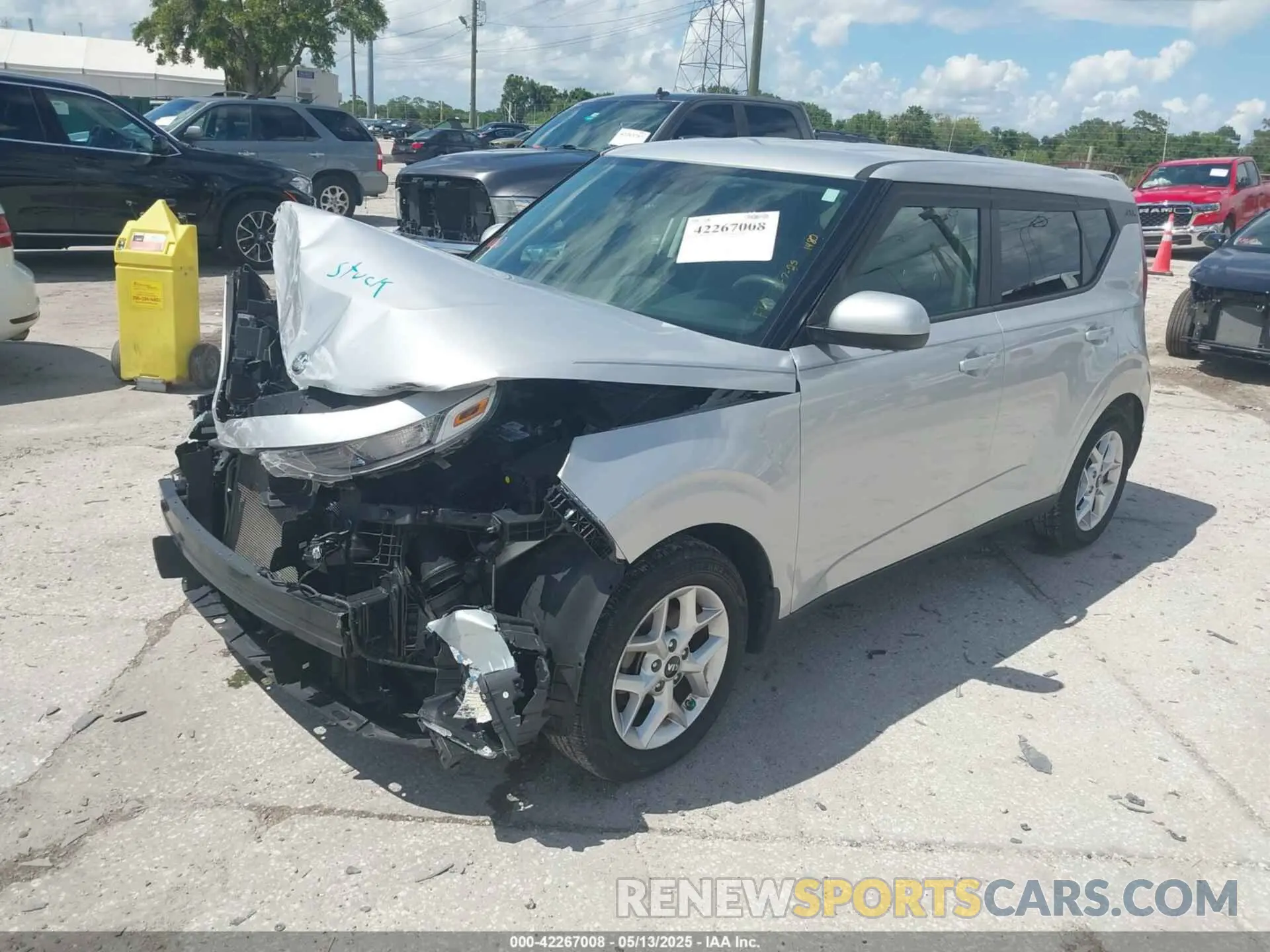2 Photograph of a damaged car KNDJ23AUXL7031480 KIA SOUL 2020