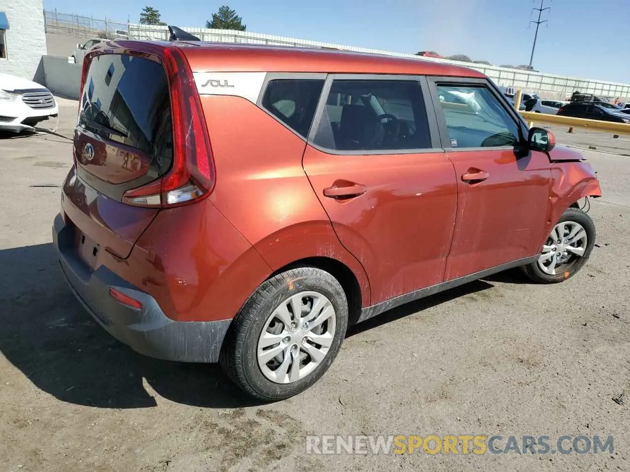3 Photograph of a damaged car KNDJ23AUXL7032368 KIA SOUL 2020