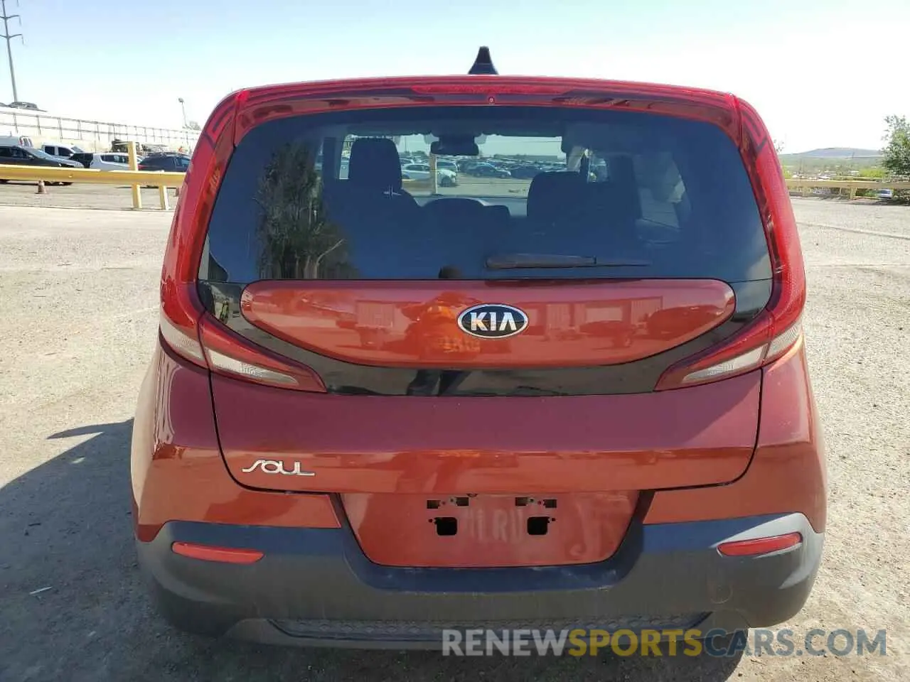 6 Photograph of a damaged car KNDJ23AUXL7032368 KIA SOUL 2020