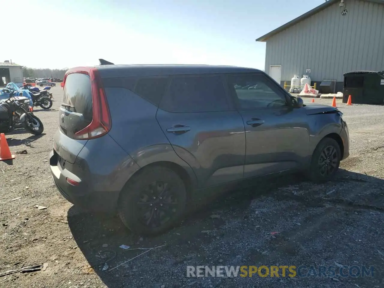 3 Photograph of a damaged car KNDJ23AUXL7039336 KIA SOUL 2020