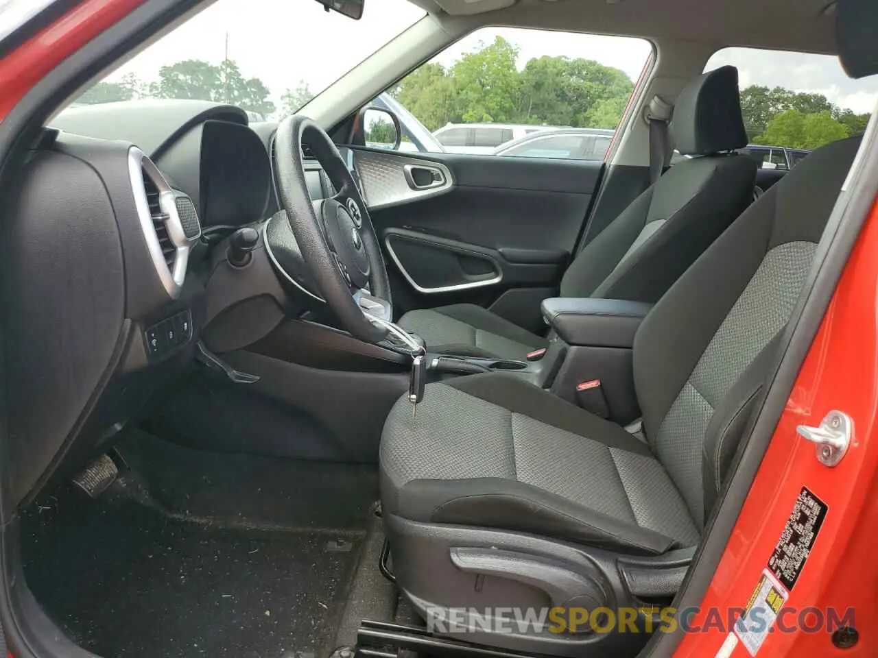 7 Photograph of a damaged car KNDJ23AUXL7087466 KIA SOUL 2020