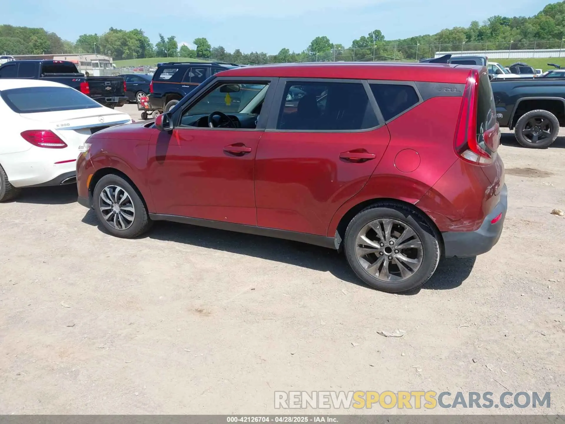3 Фотография поврежденного автомобиля KNDJ23AUXL7097365 KIA SOUL 2020