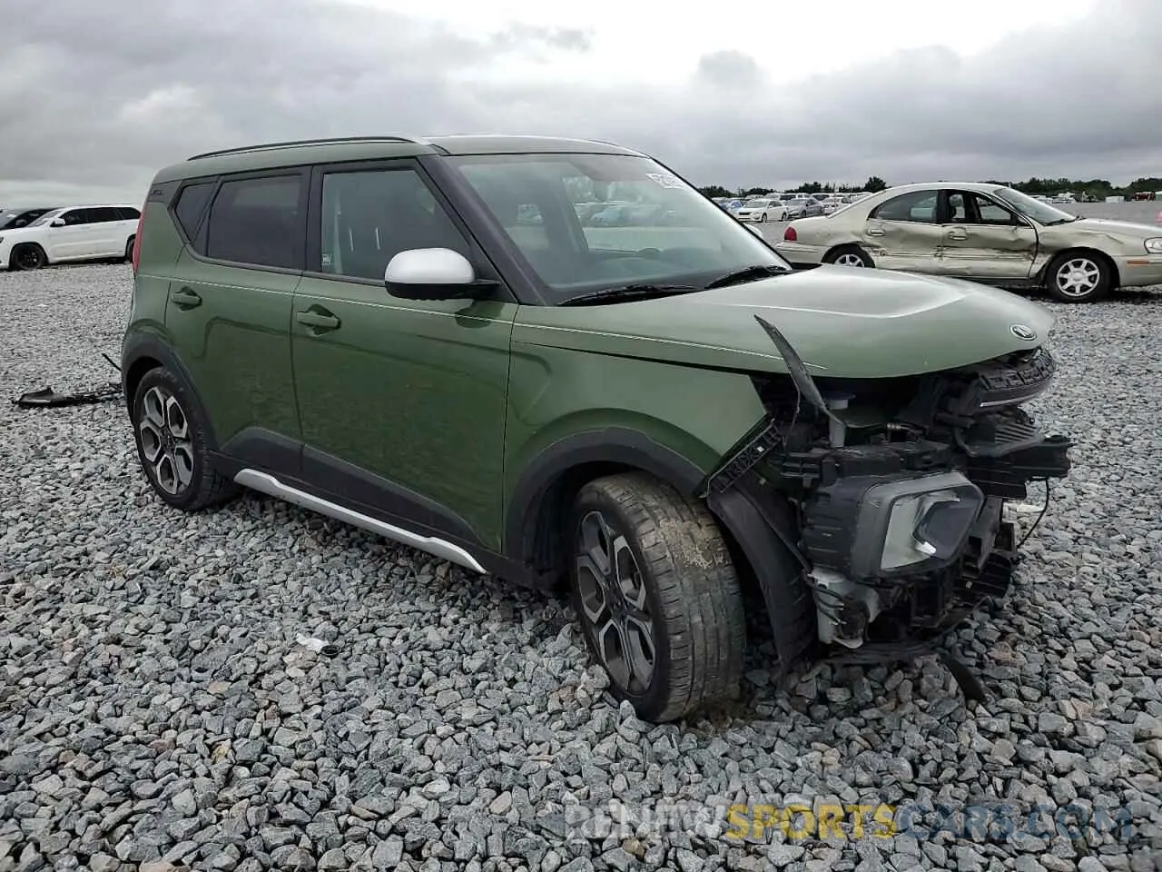 4 Photograph of a damaged car KNDJ23AUXL7106808 KIA SOUL 2020