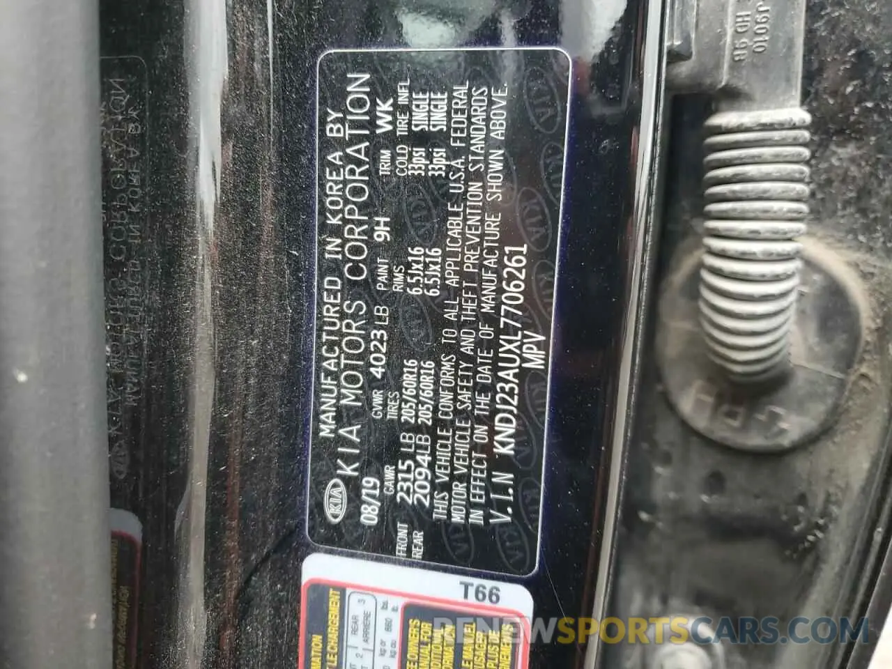 12 Фотография поврежденного автомобиля KNDJ23AUXL7706261 KIA SOUL 2020