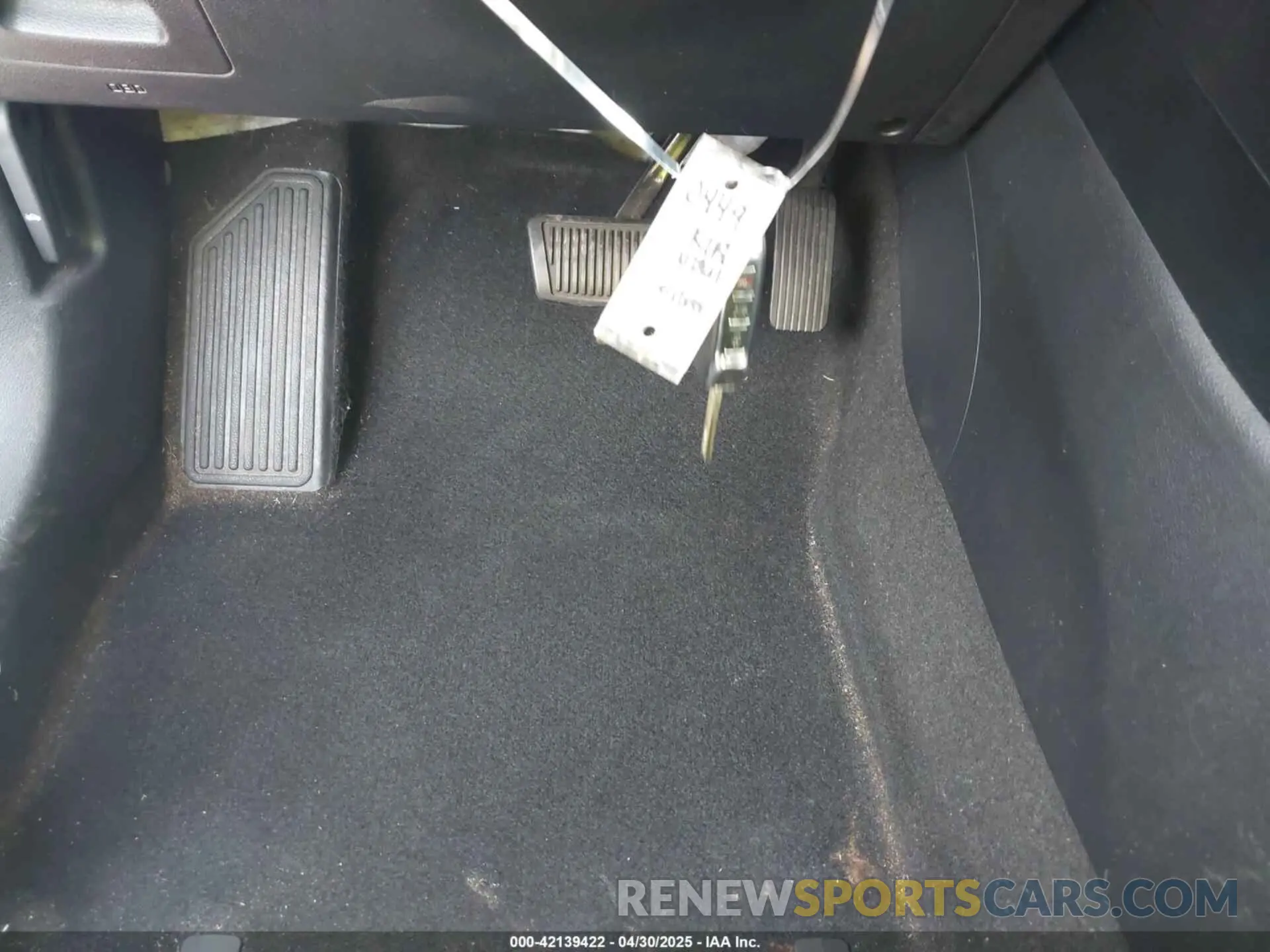 11 Photograph of a damaged car KNDJ23AUXL7735193 KIA SOUL 2020