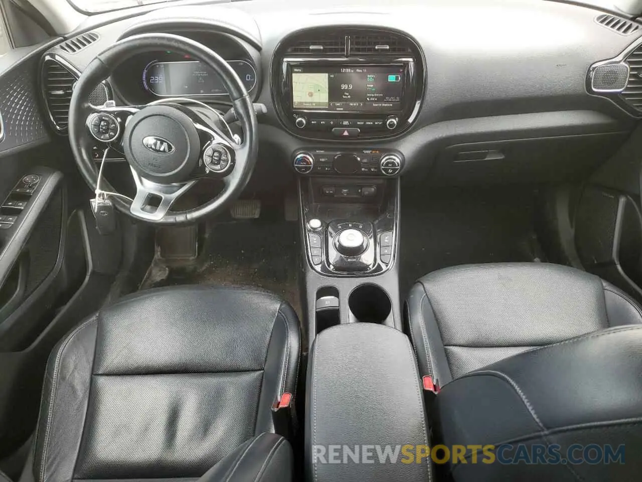 8 Фотография поврежденного автомобиля KNDJ33A14L7008764 KIA SOUL 2020