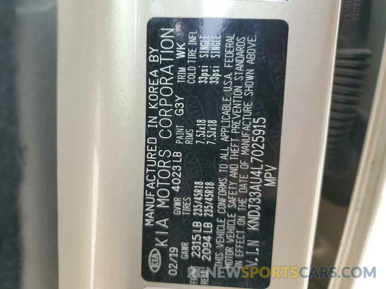 15 Photograph of a damaged car KNDJ33AU4L7025915 KIA SOUL 2020