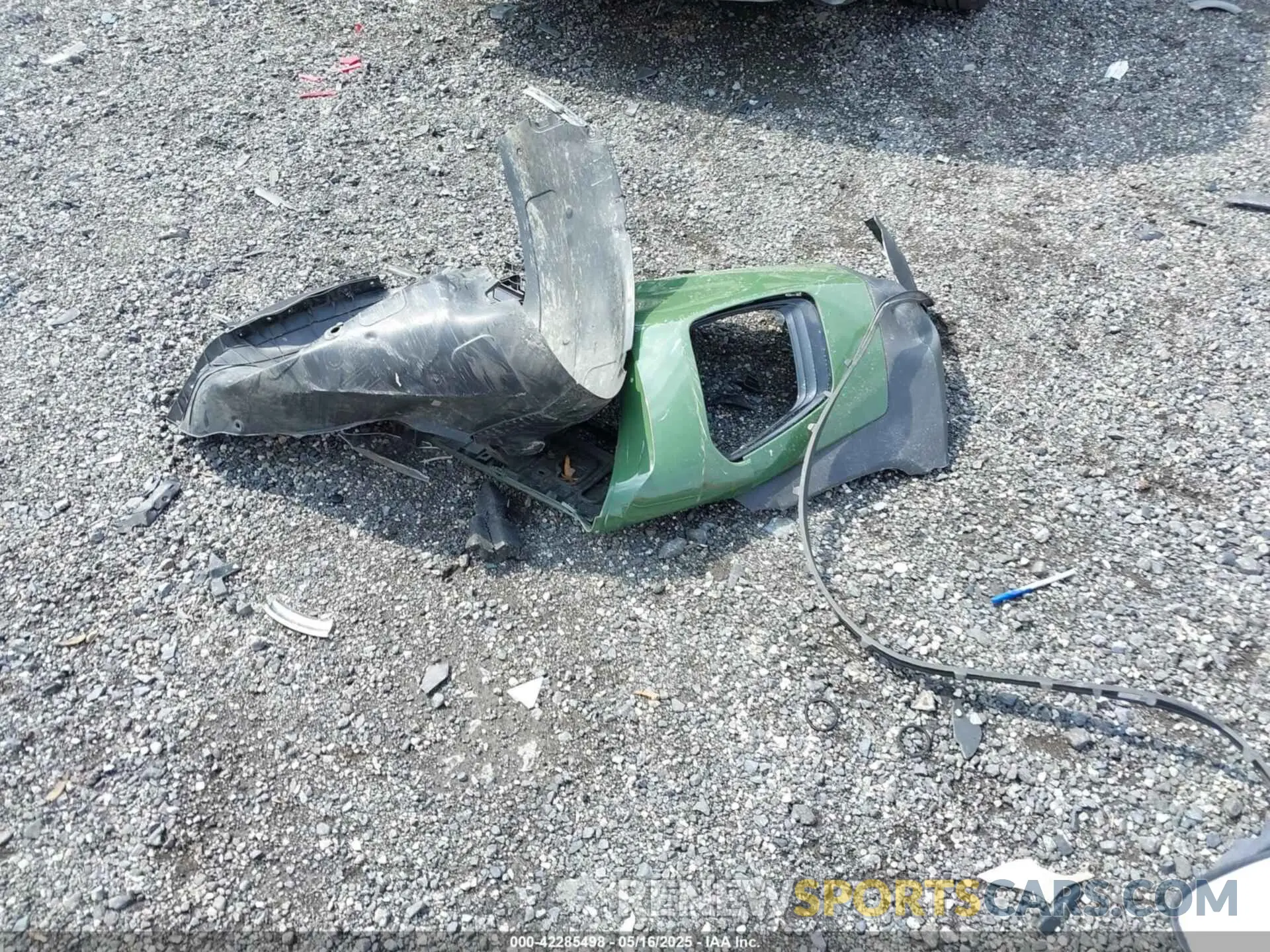 12 Photograph of a damaged car KNDJ33AU4L7048854 KIA SOUL 2020