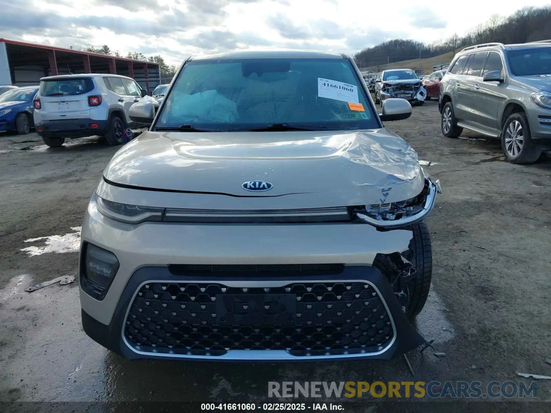 12 Photograph of a damaged car KNDJ33AU4L7068716 KIA SOUL 2020