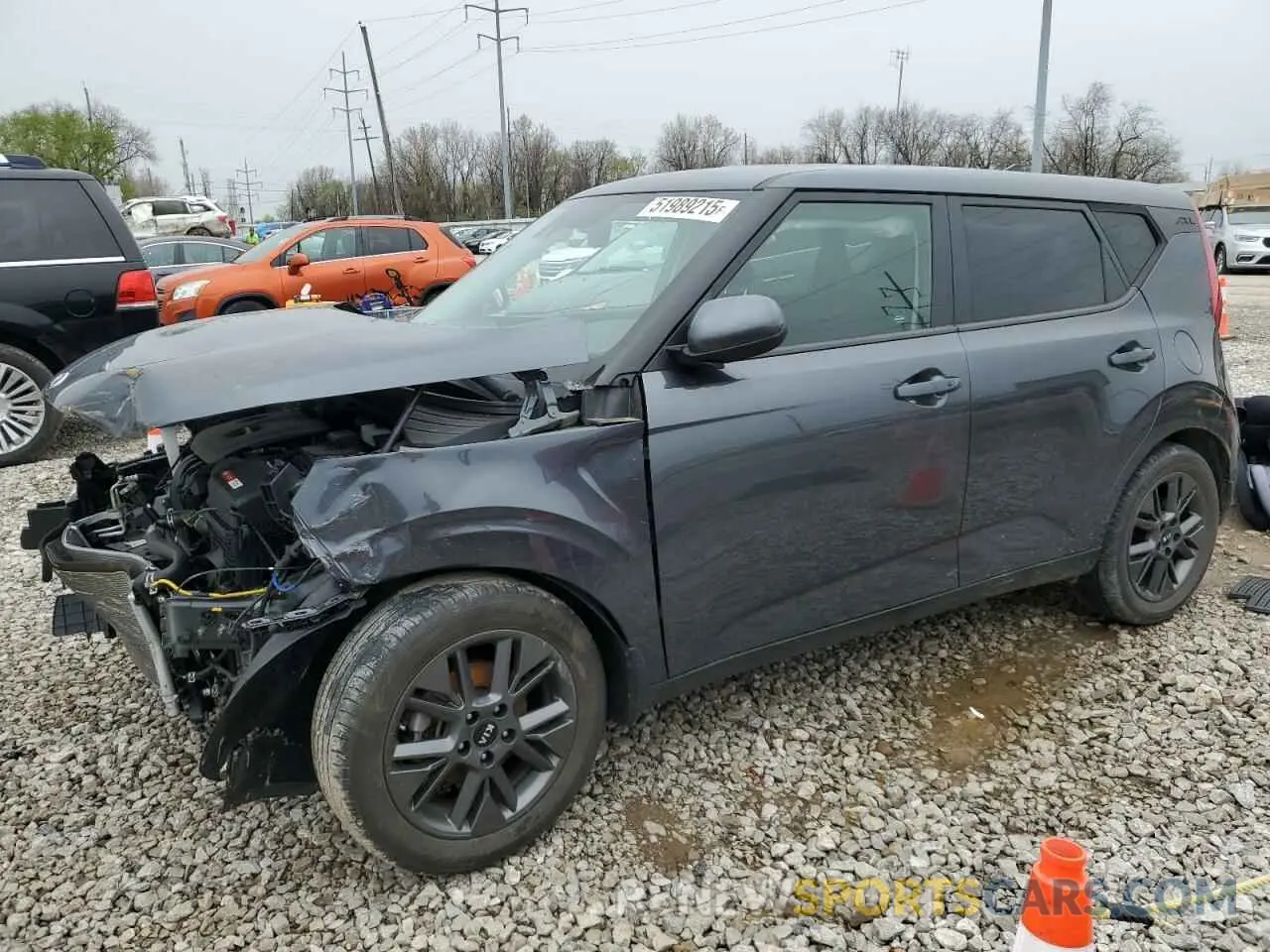 1 Photograph of a damaged car KNDJ33AU6L7729761 KIA SOUL 2020
