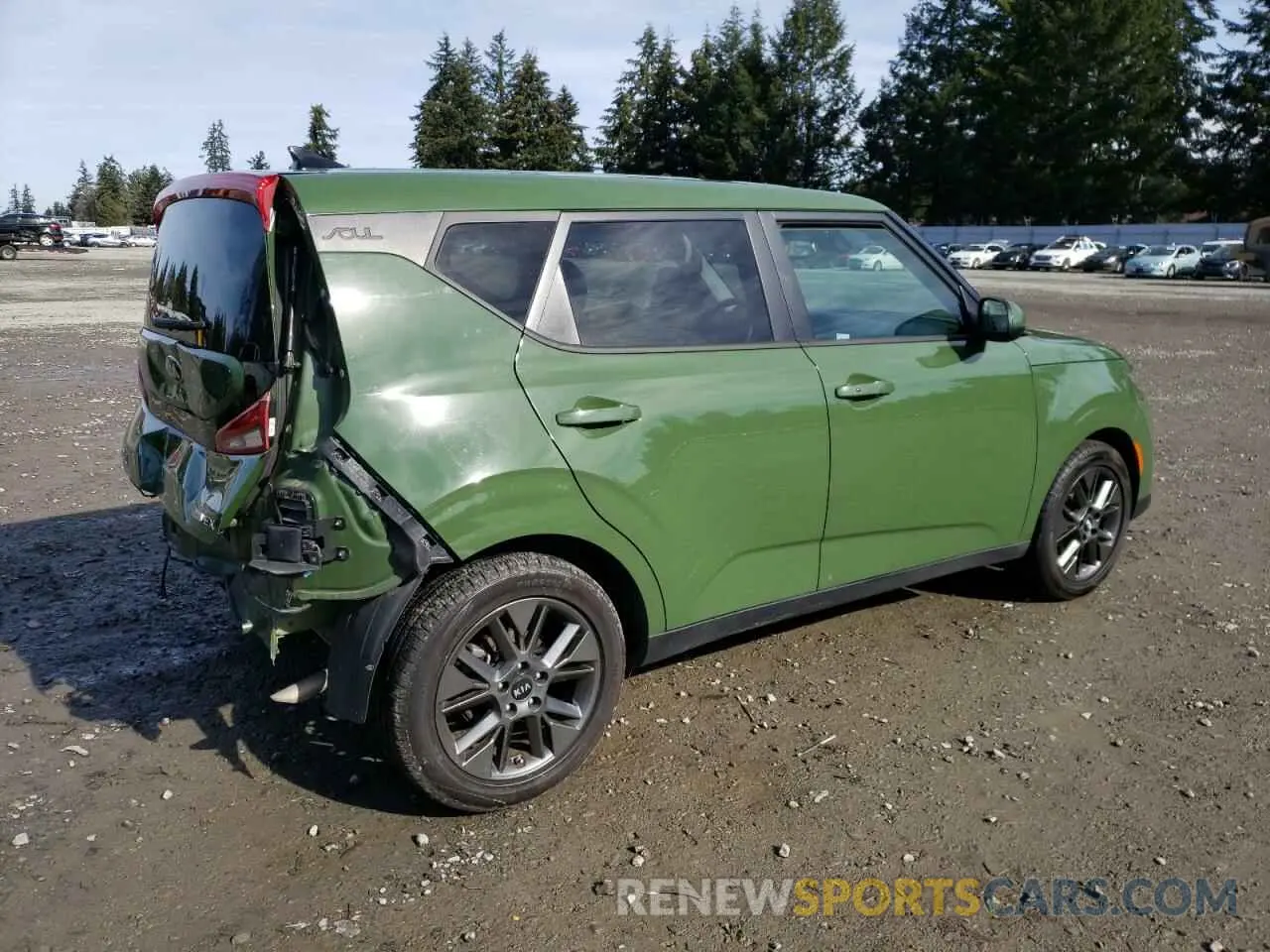 3 Фотография поврежденного автомобиля KNDJ33AU9L7115674 KIA SOUL 2020