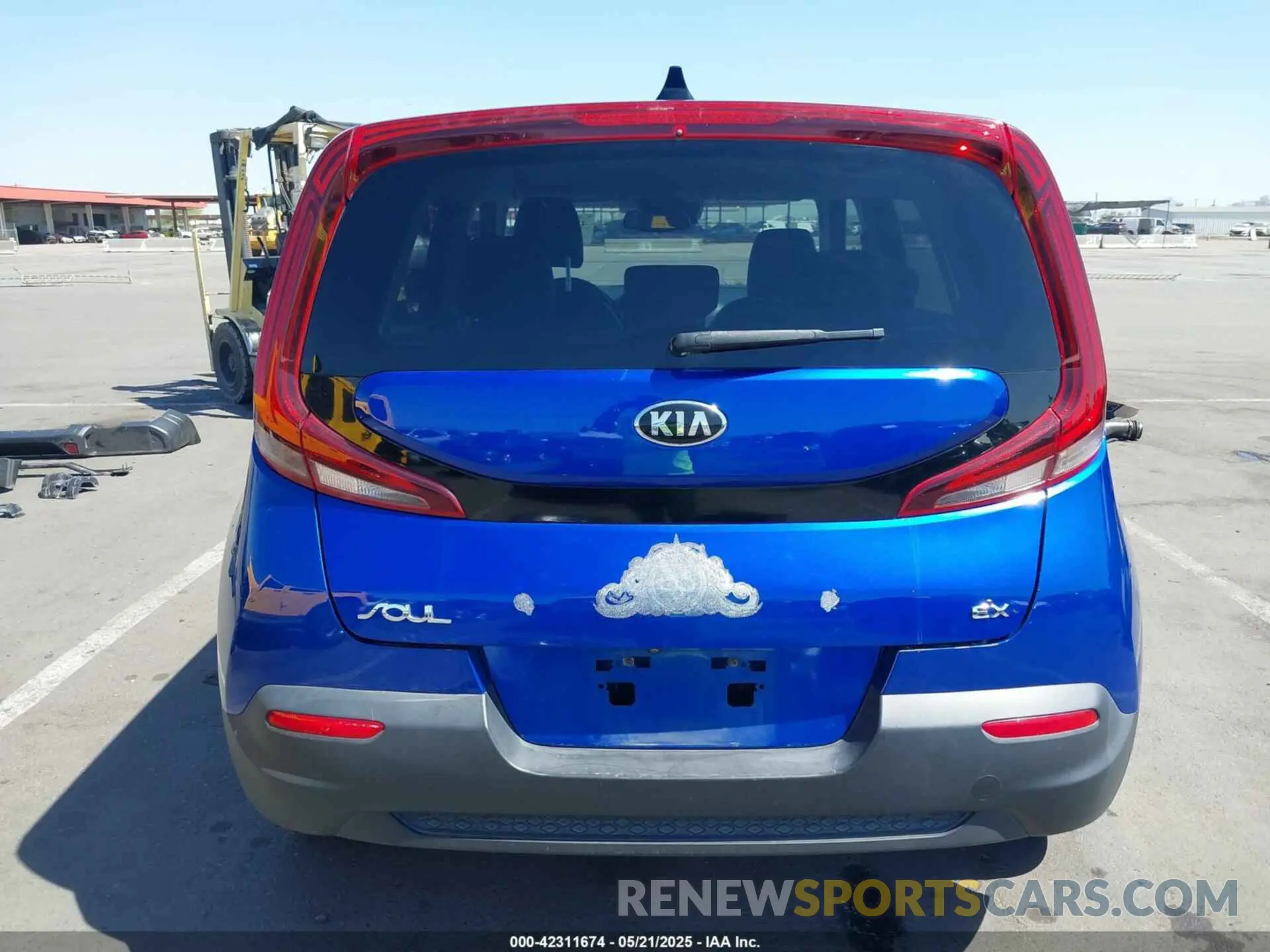 16 Photograph of a damaged car KNDJ33AUXL7079543 KIA SOUL 2020