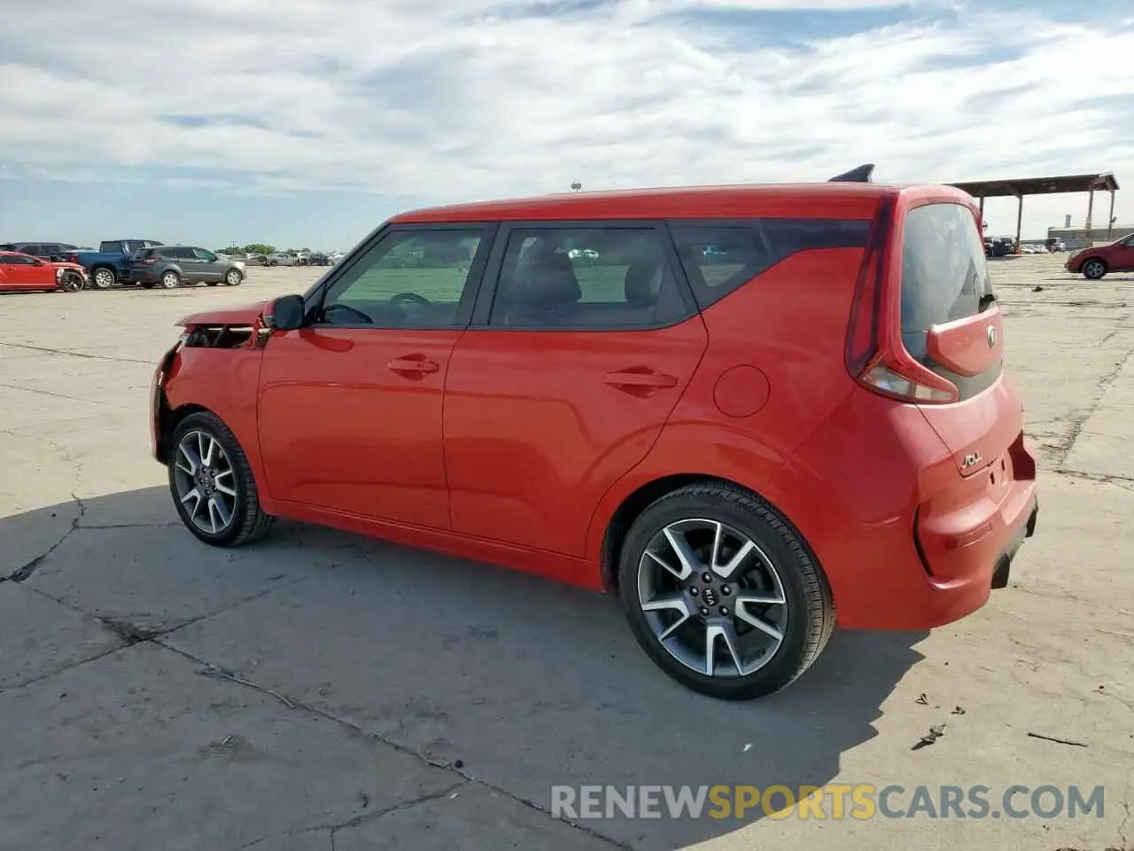 2 Photograph of a damaged car KNDJ53AF8L7048352 KIA SOUL 2020