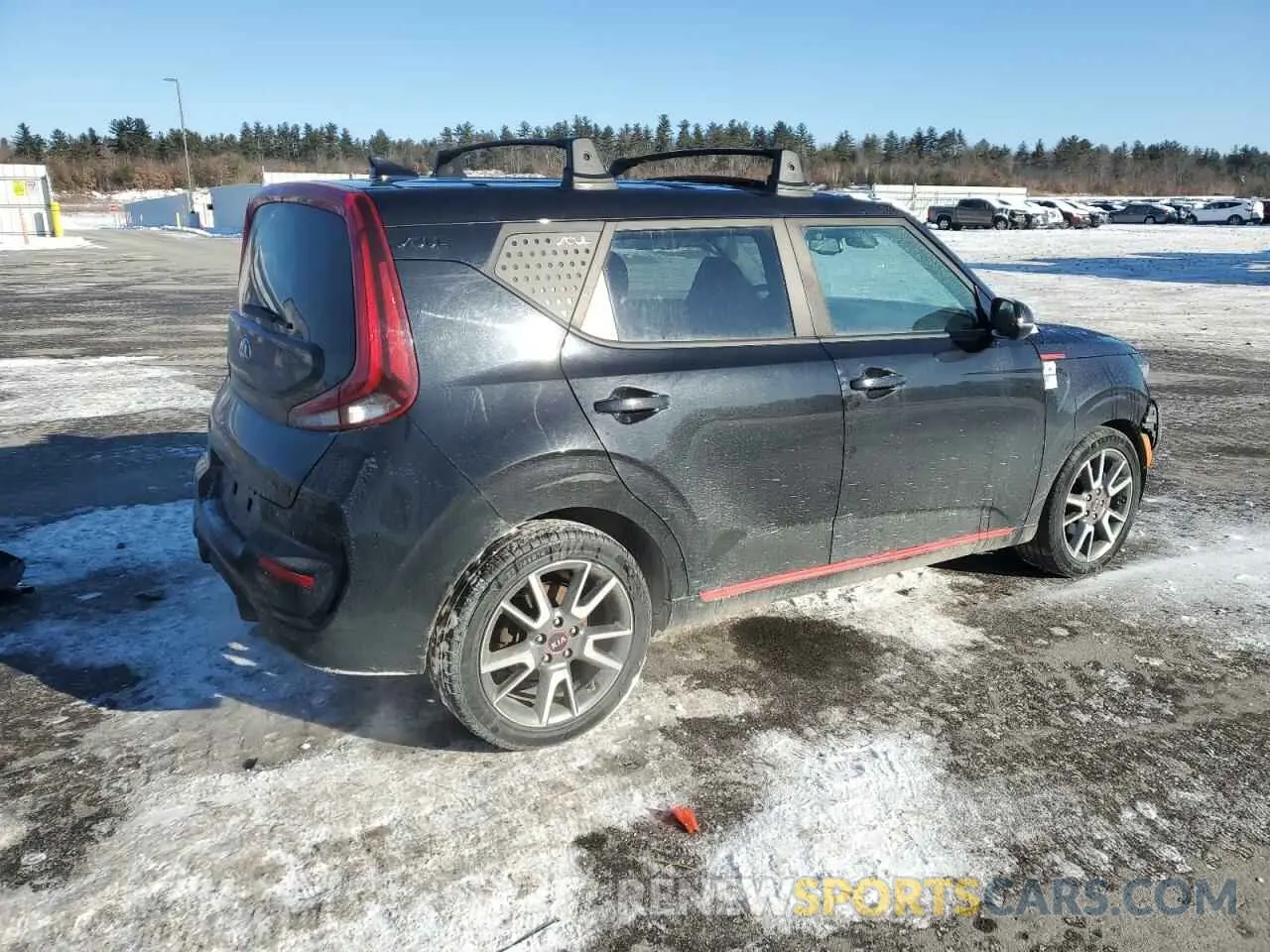 3 Photograph of a damaged car KNDJ53AFXL7049633 KIA SOUL 2020