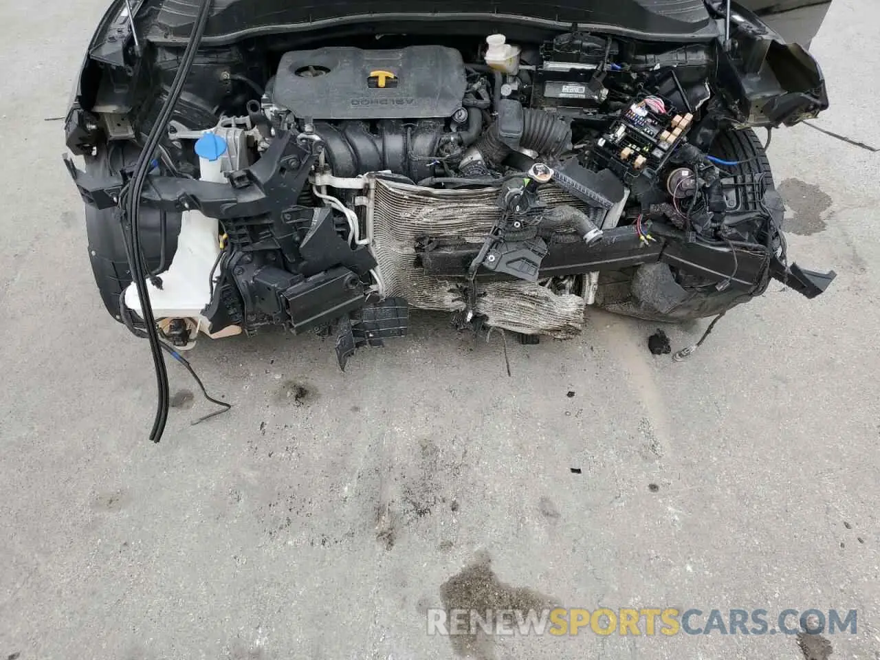 12 Photograph of a damaged car KNDJ63AU3L7057004 KIA SOUL 2020