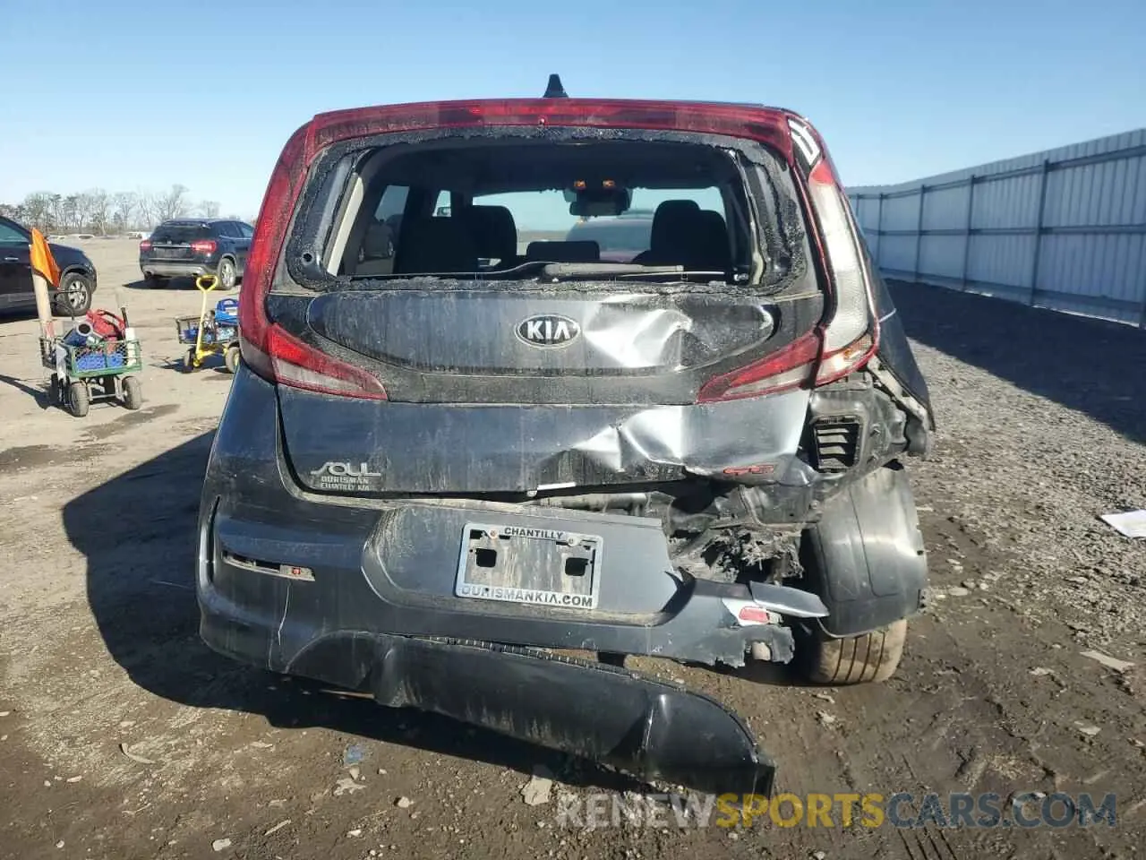 6 Фотография поврежденного автомобиля KNDJ63AU3L7096904 KIA SOUL 2020