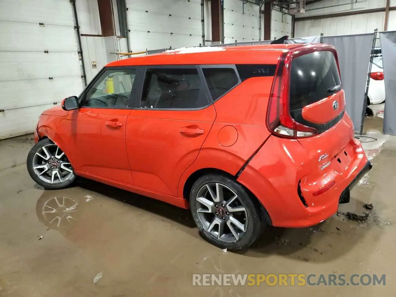 2 Фотография поврежденного автомобиля KNDJ63AU5L7007737 KIA SOUL 2020