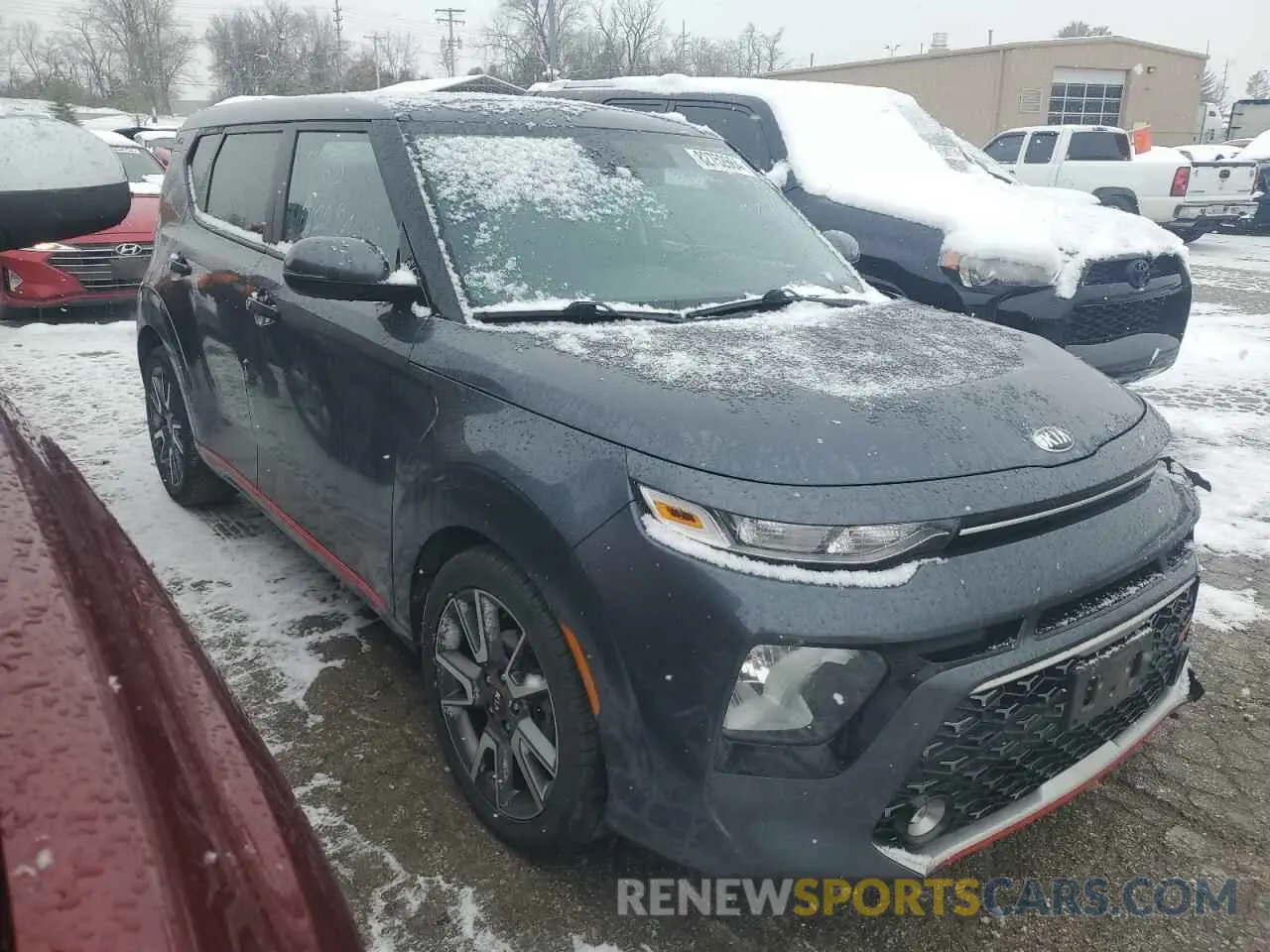4 Photograph of a damaged car KNDJ63AU8L7025360 KIA SOUL 2020