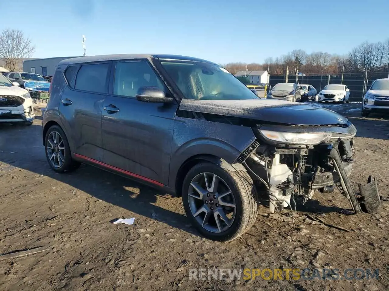 4 Photograph of a damaged car KNDJ63AU9L7055905 KIA SOUL 2020