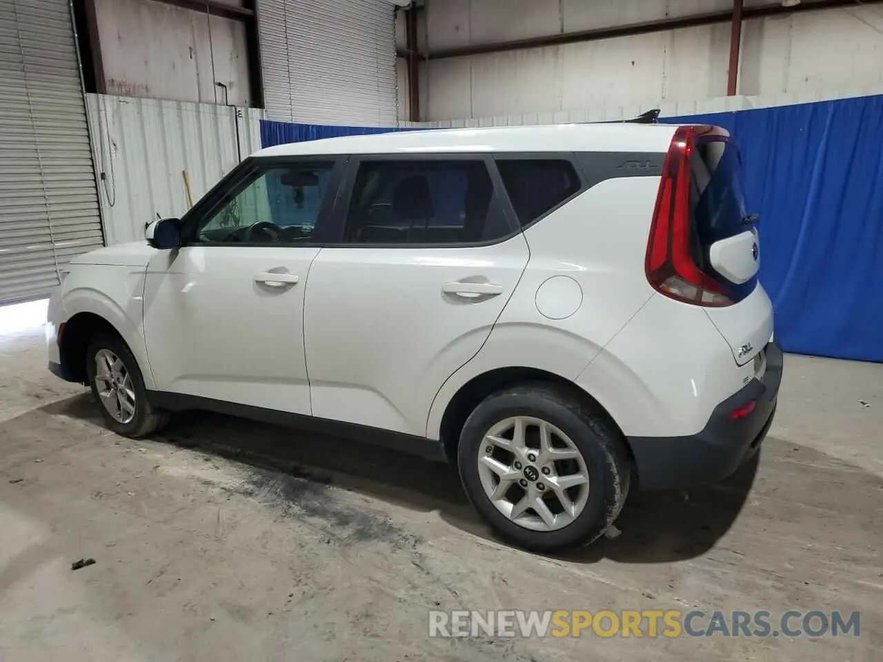 2 Photograph of a damaged car KNDJ23AU0M7124588 KIA SOUL 2021