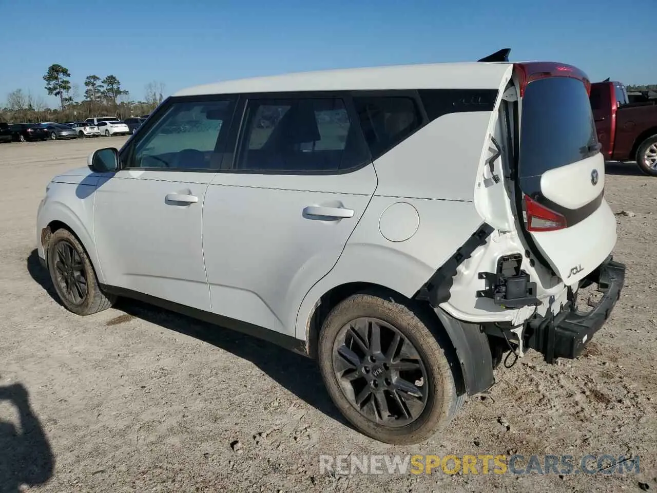2 Photograph of a damaged car KNDJ23AU0M7146977 KIA SOUL 2021