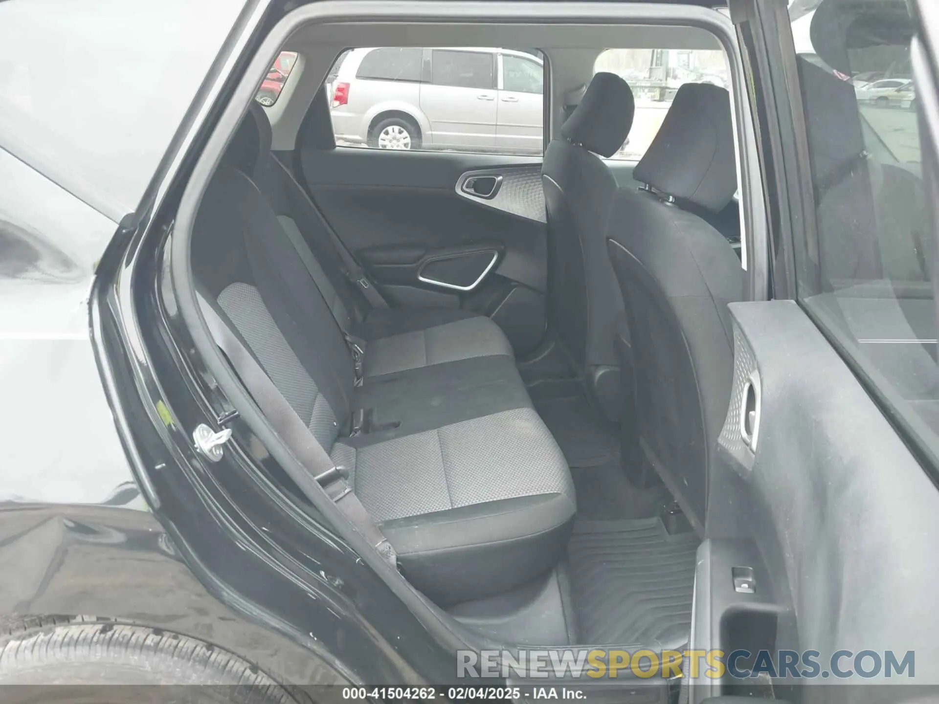 8 Photograph of a damaged car KNDJ23AU1M7142162 KIA SOUL 2021