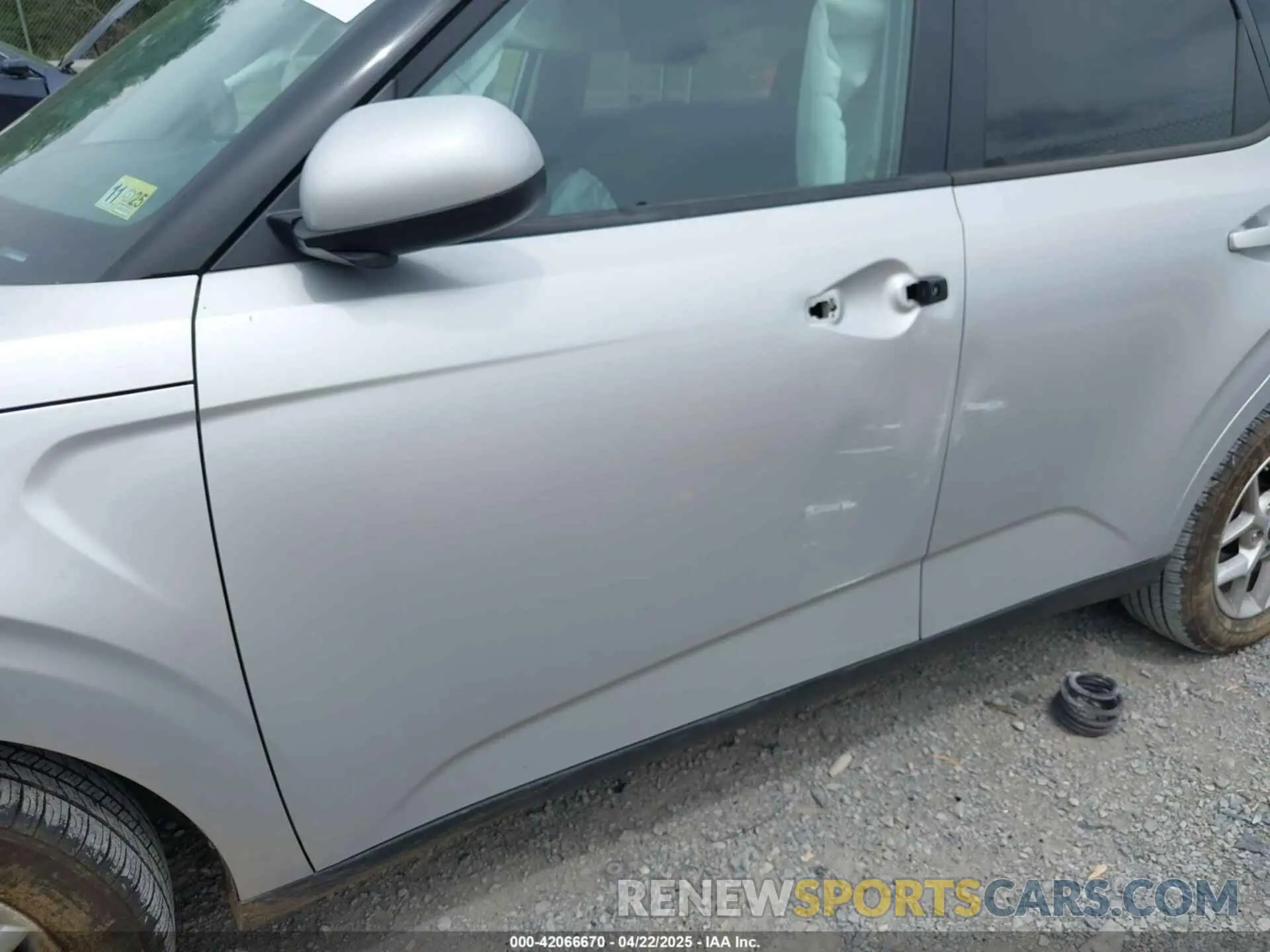 6 Photograph of a damaged car KNDJ23AU1M7737755 KIA SOUL 2021