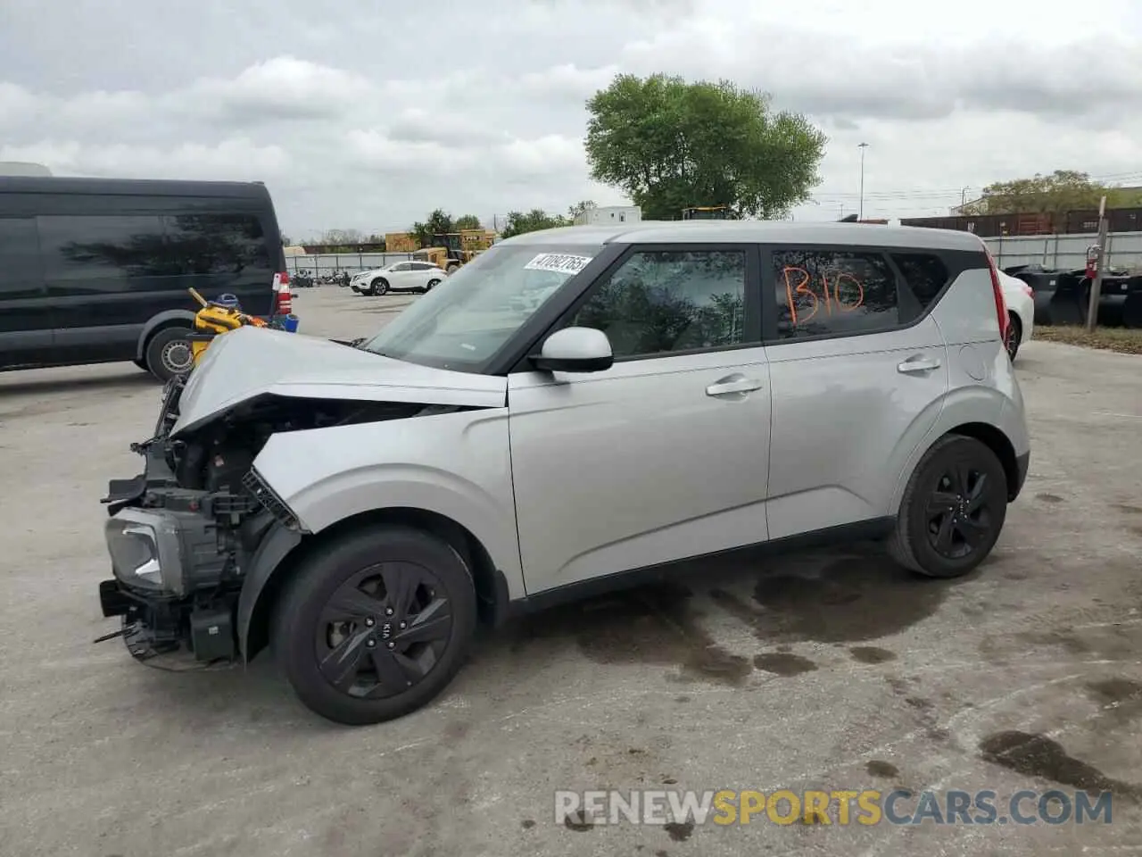 1 Photograph of a damaged car KNDJ23AU1M7762882 KIA SOUL 2021
