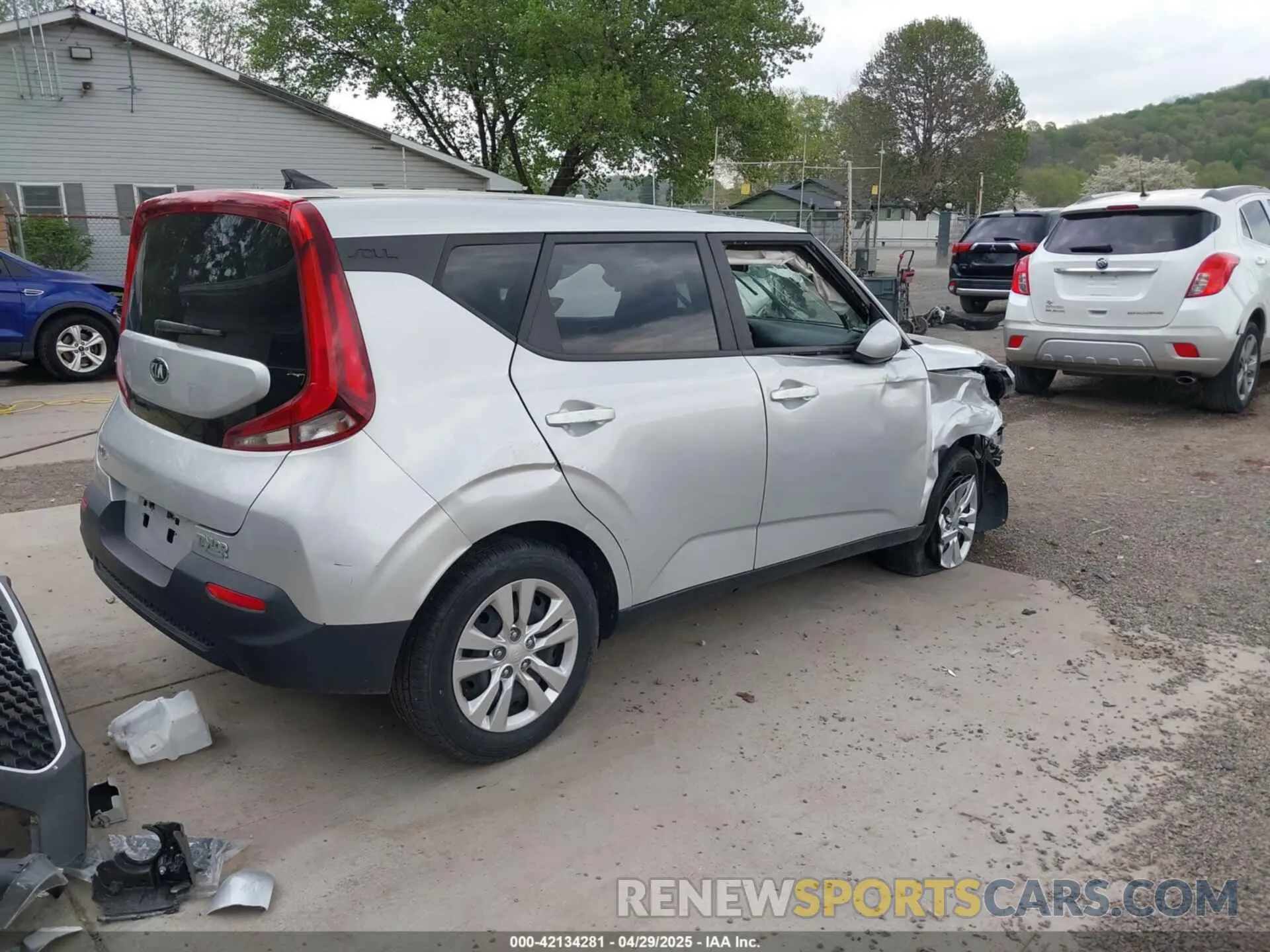 4 Фотография поврежденного автомобиля KNDJ23AU1M7782999 KIA SOUL 2021