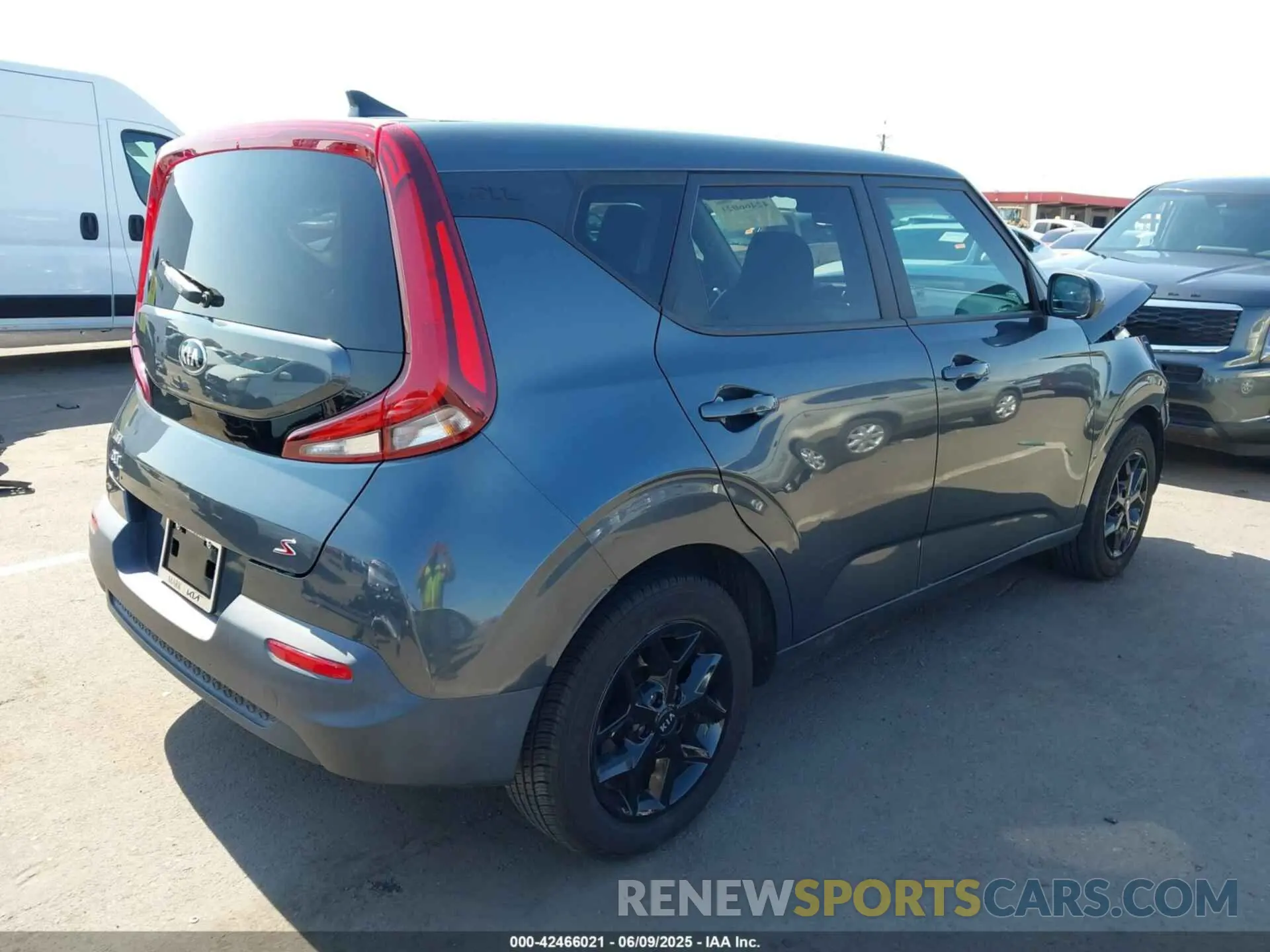 4 Фотография поврежденного автомобиля KNDJ23AU1M7790343 KIA SOUL 2021
