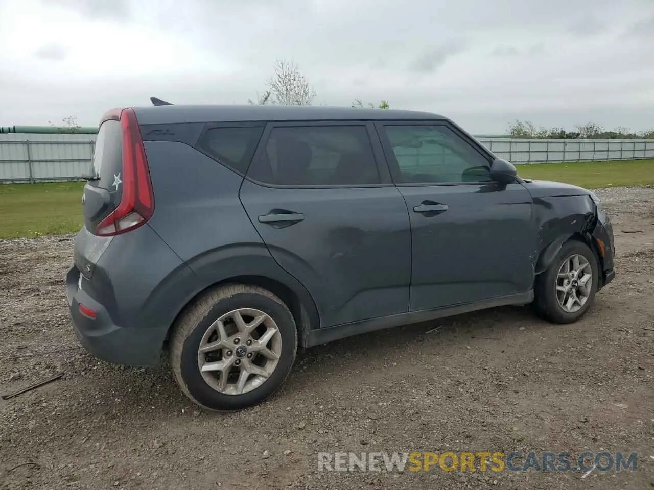 3 Photograph of a damaged car KNDJ23AU2M7766939 KIA SOUL 2021