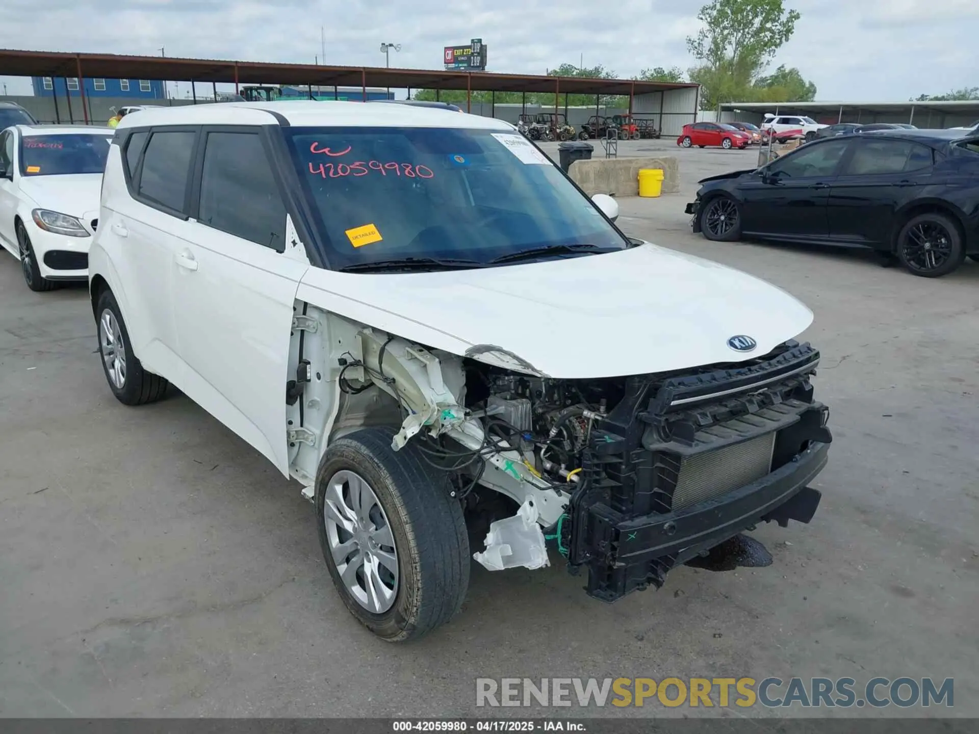 1 Фотография поврежденного автомобиля KNDJ23AU3M7147301 KIA SOUL 2021