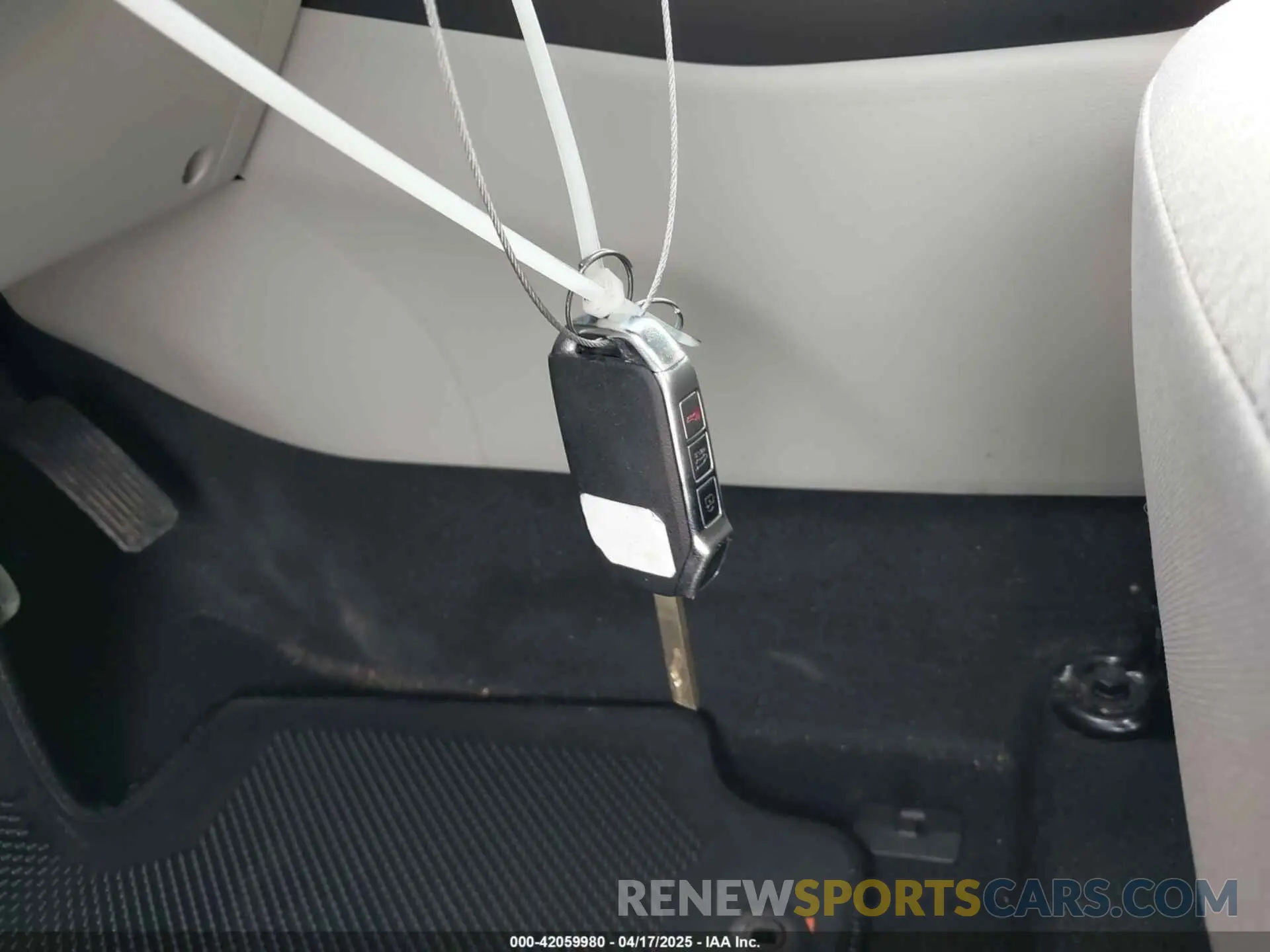 11 Фотография поврежденного автомобиля KNDJ23AU3M7147301 KIA SOUL 2021