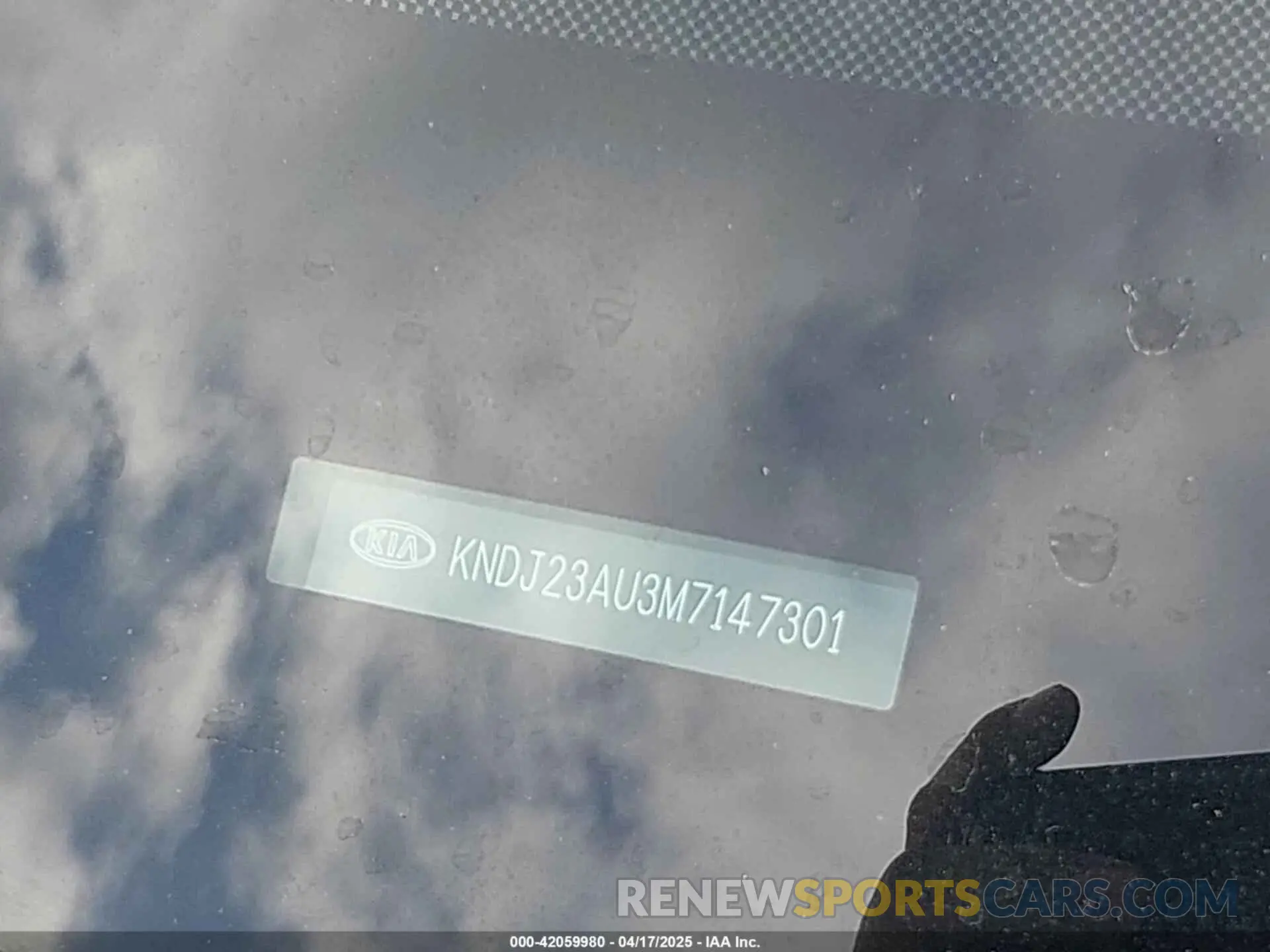 18 Фотография поврежденного автомобиля KNDJ23AU3M7147301 KIA SOUL 2021