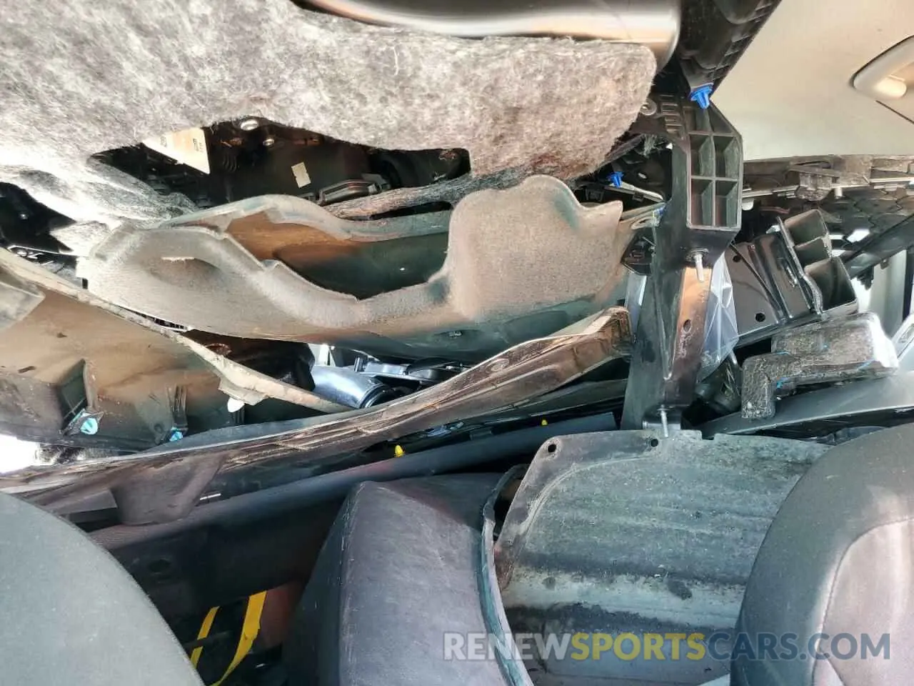 10 Photograph of a damaged car KNDJ23AU3M7793843 KIA SOUL 2021