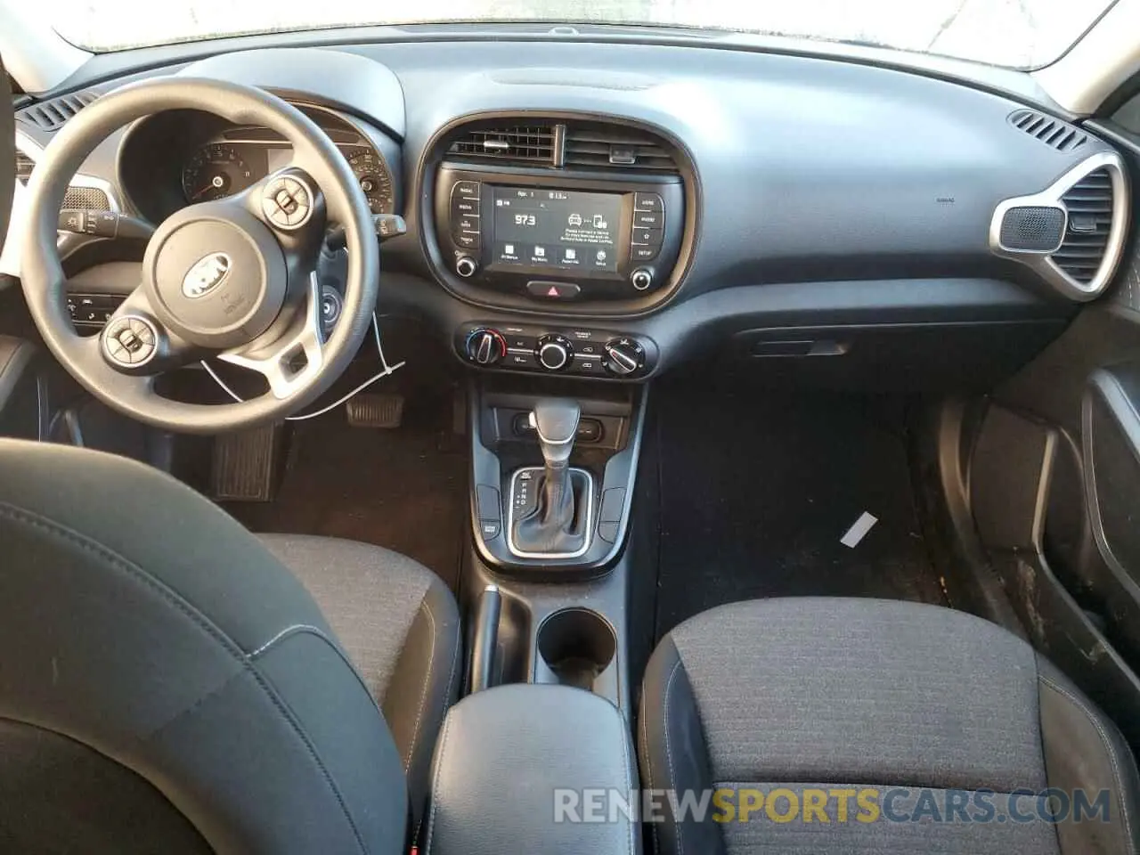 8 Фотография поврежденного автомобиля KNDJ23AU4M7746885 KIA SOUL 2021