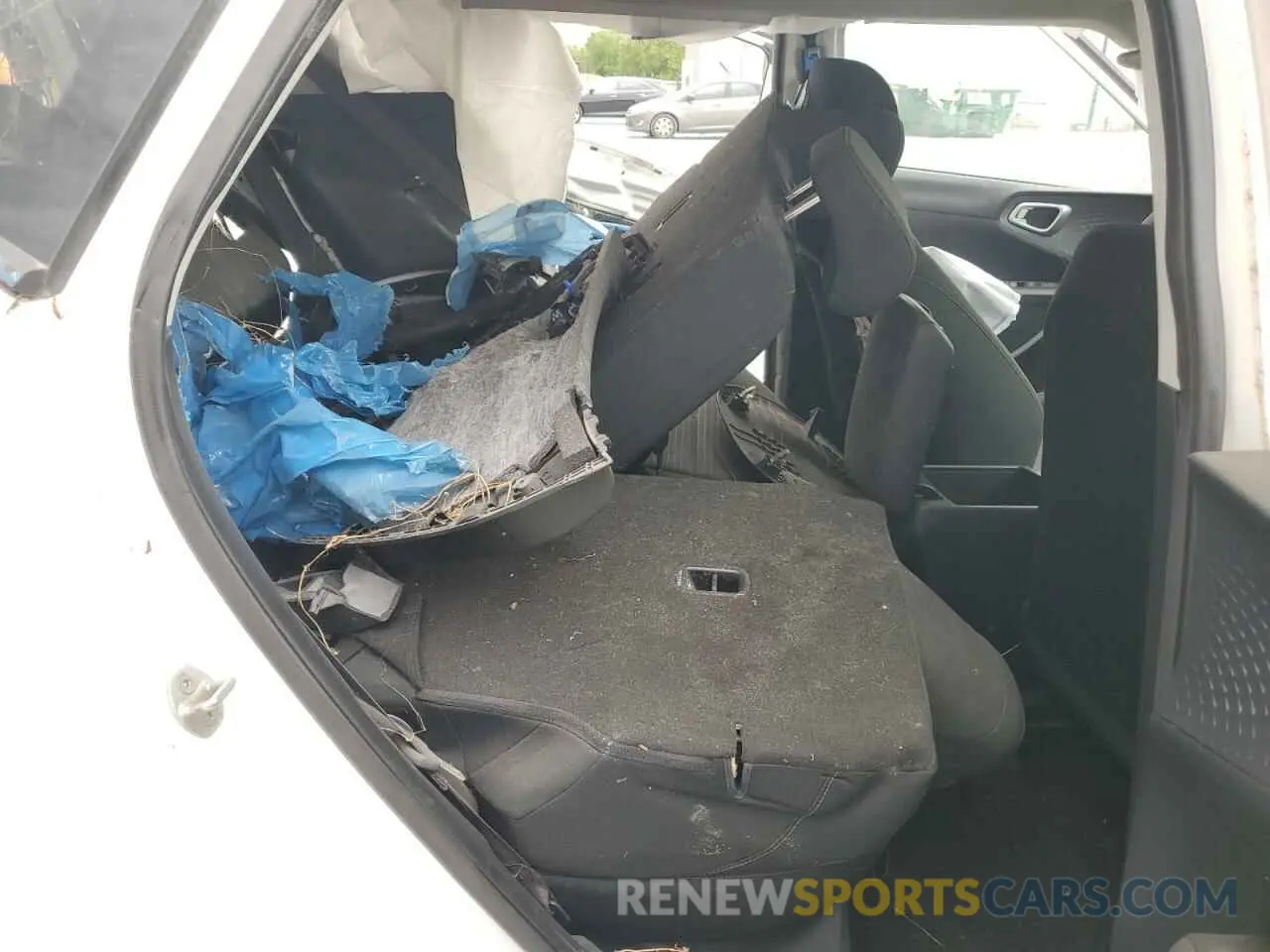 10 Photograph of a damaged car KNDJ23AU4M7751584 KIA SOUL 2021