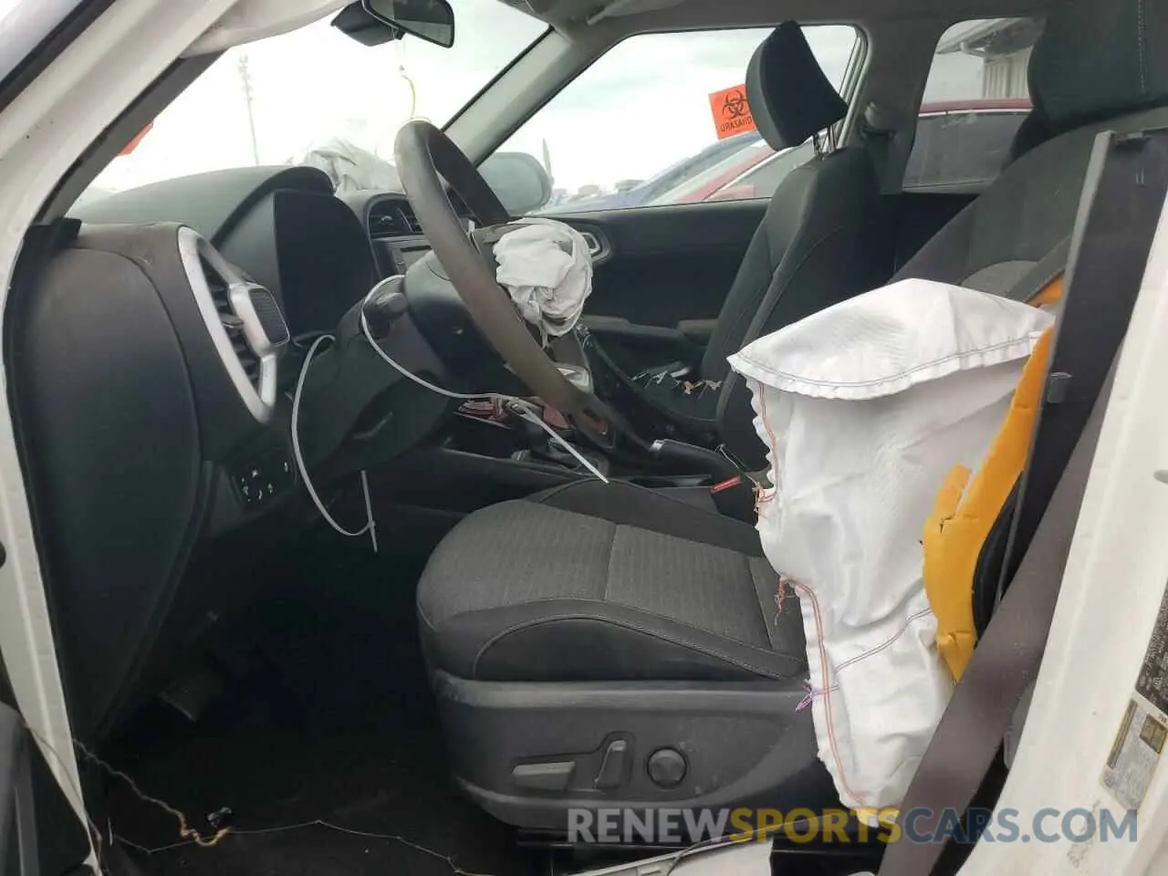 7 Photograph of a damaged car KNDJ23AU4M7751584 KIA SOUL 2021