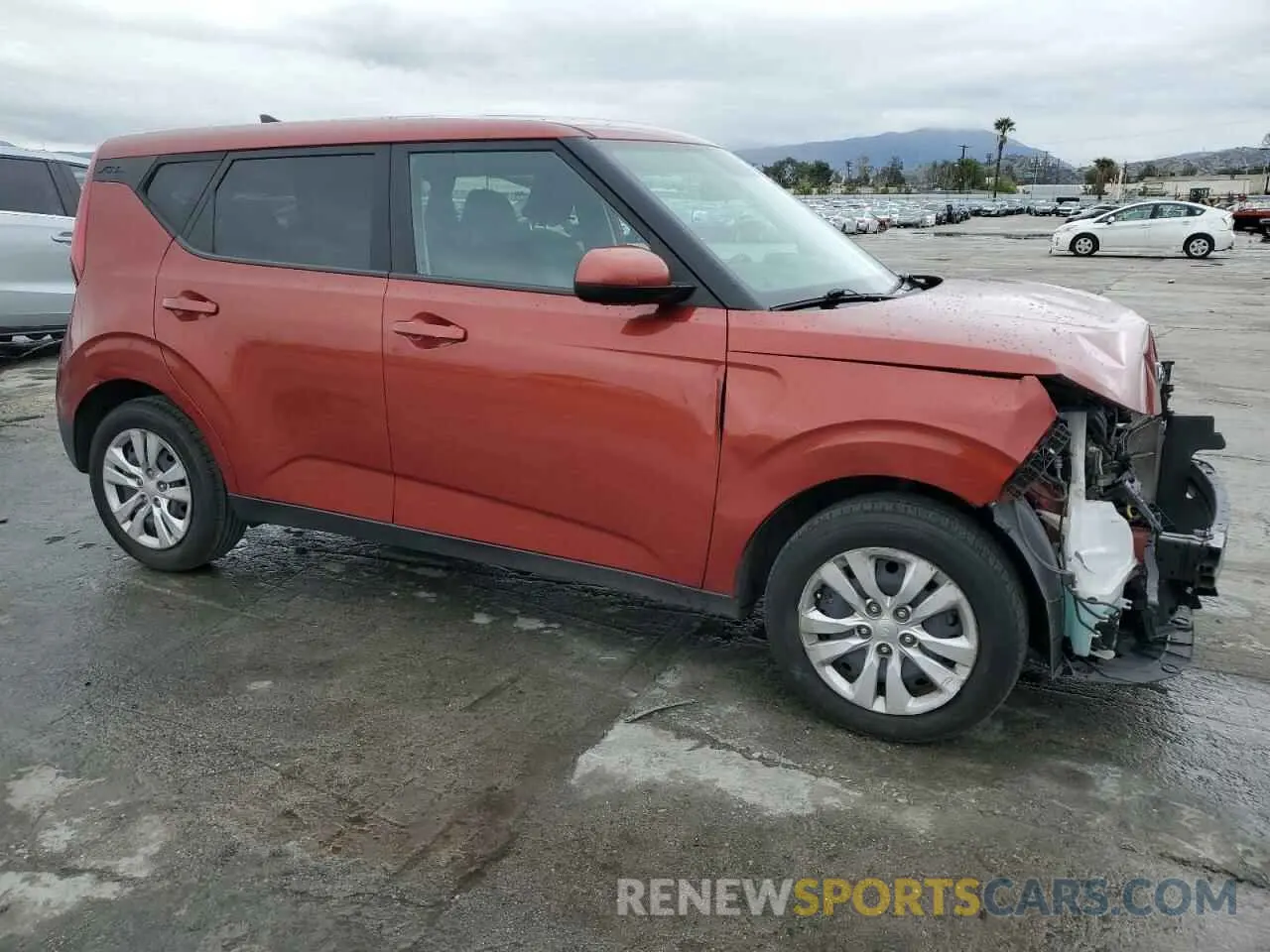4 Photograph of a damaged car KNDJ23AU5M7790359 KIA SOUL 2021