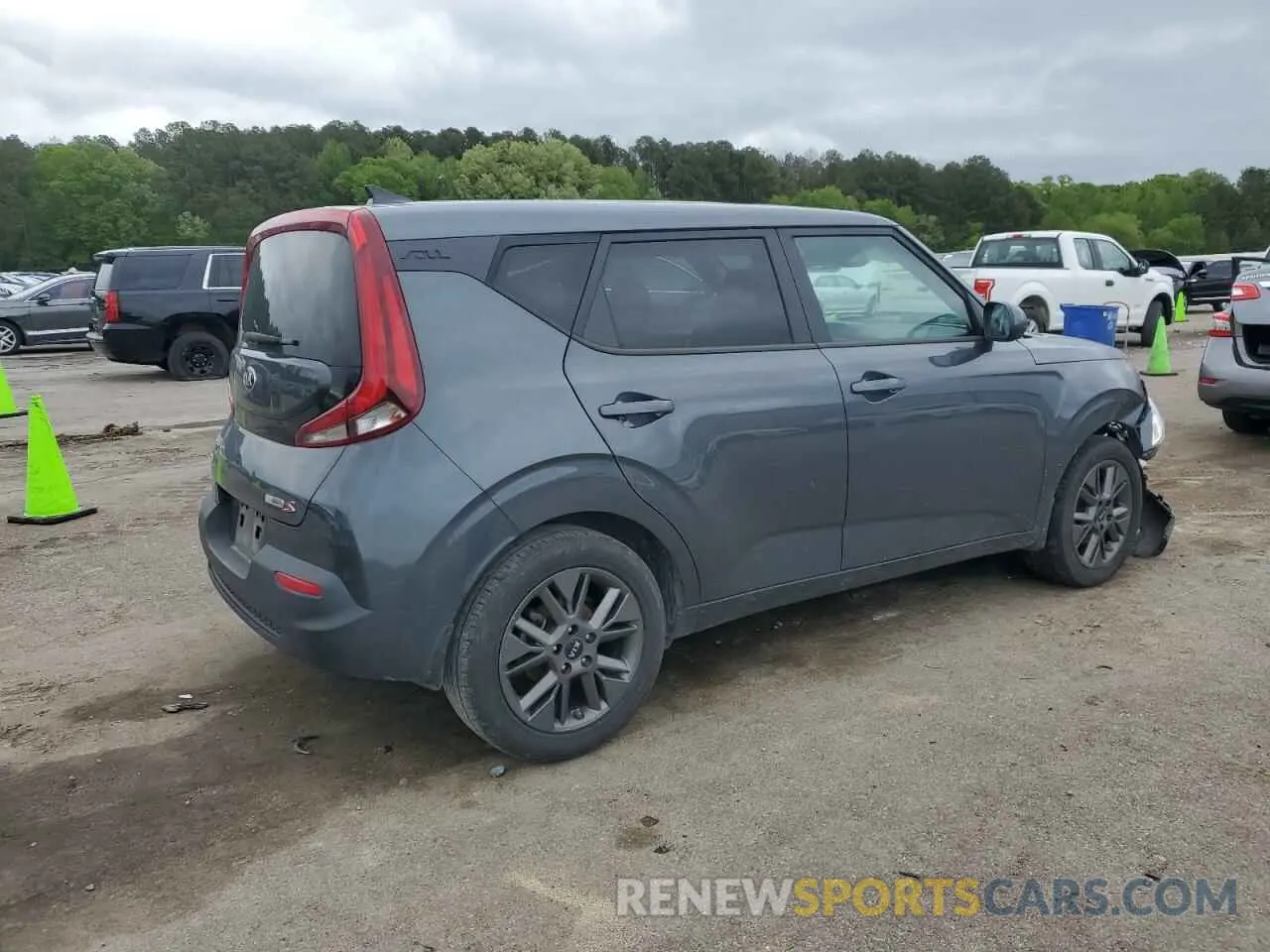 3 Photograph of a damaged car KNDJ23AU5M7794931 KIA SOUL 2021