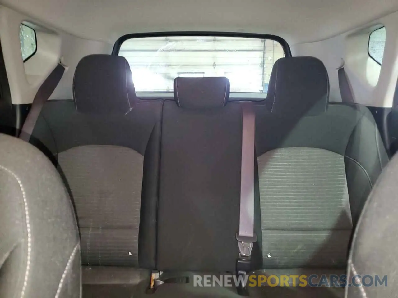 10 Фотография поврежденного автомобиля KNDJ23AU6M7739016 KIA SOUL 2021