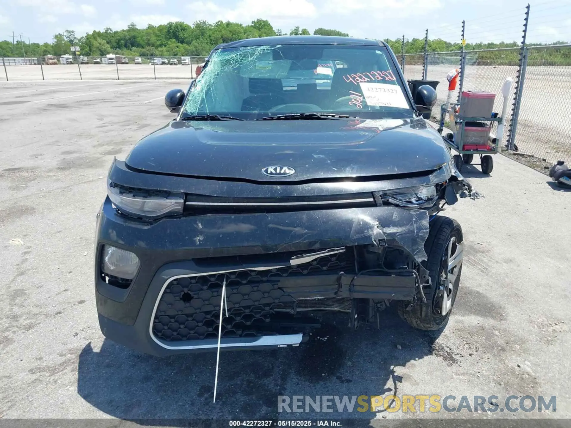 12 Photograph of a damaged car KNDJ23AU6M7740568 KIA SOUL 2021