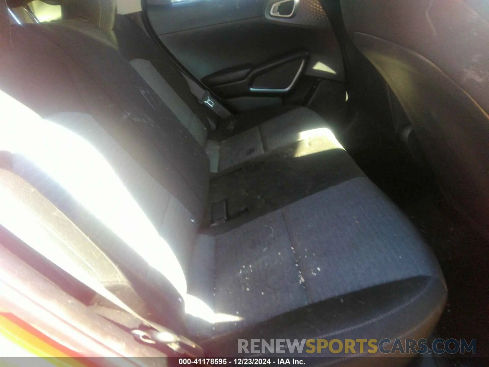 8 Photograph of a damaged car KNDJ23AU6M7748122 KIA SOUL 2021