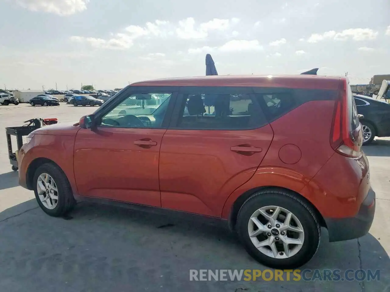 2 Photograph of a damaged car KNDJ23AU6M7769990 KIA SOUL 2021