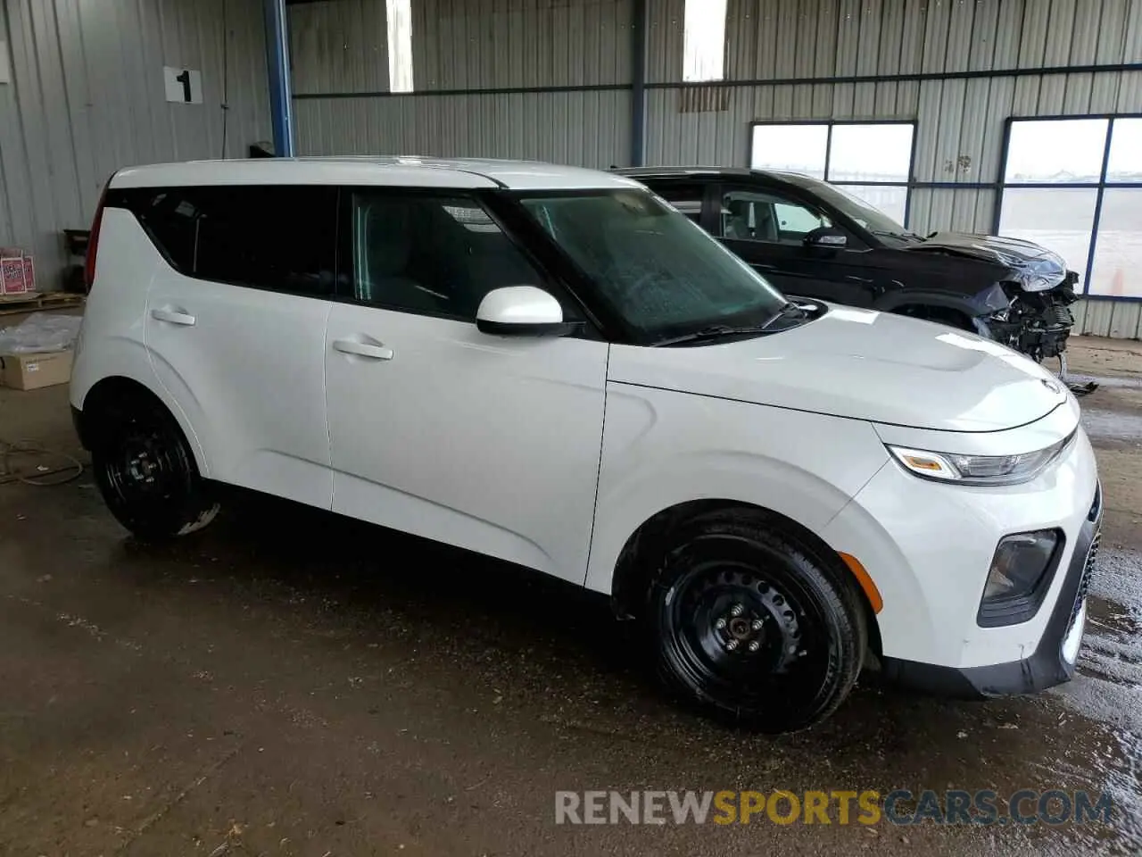 4 Photograph of a damaged car KNDJ23AU7M7147253 KIA SOUL 2021