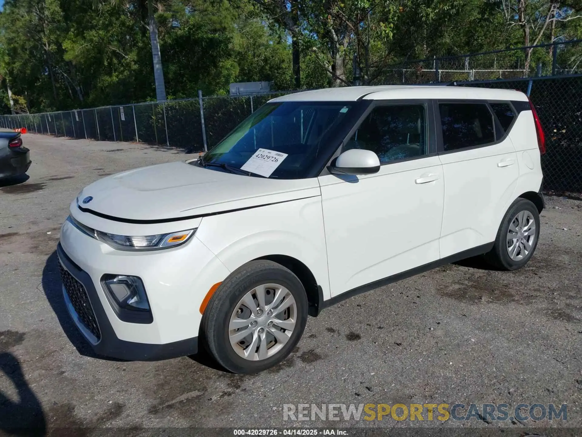12 Photograph of a damaged car KNDJ23AU7M7737596 KIA SOUL 2021