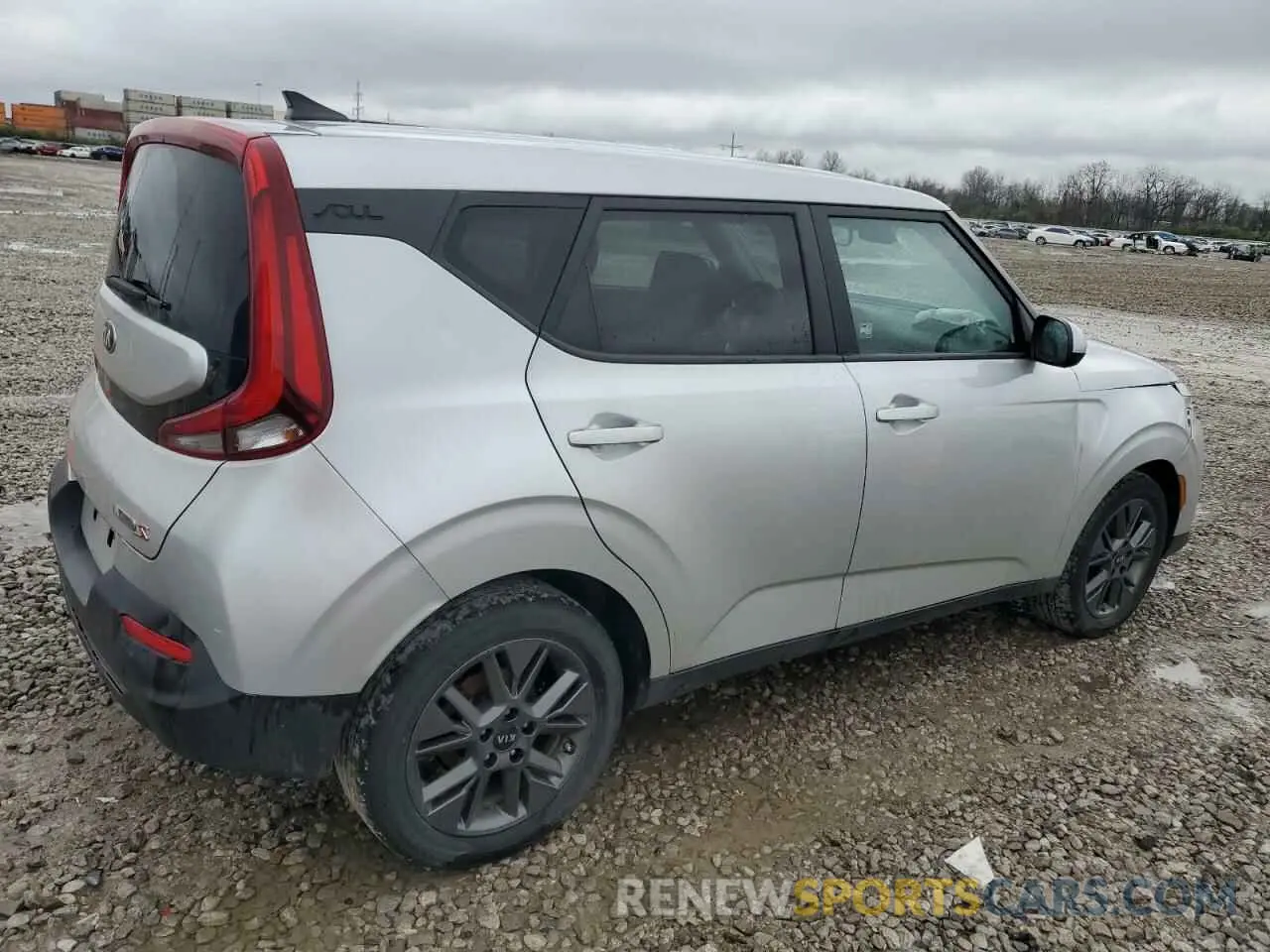 3 Photograph of a damaged car KNDJ23AU7M7793294 KIA SOUL 2021