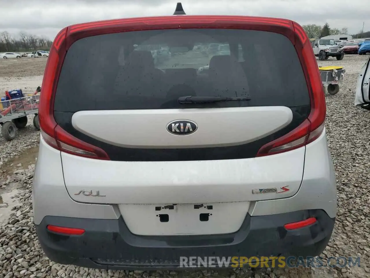 6 Photograph of a damaged car KNDJ23AU7M7793294 KIA SOUL 2021