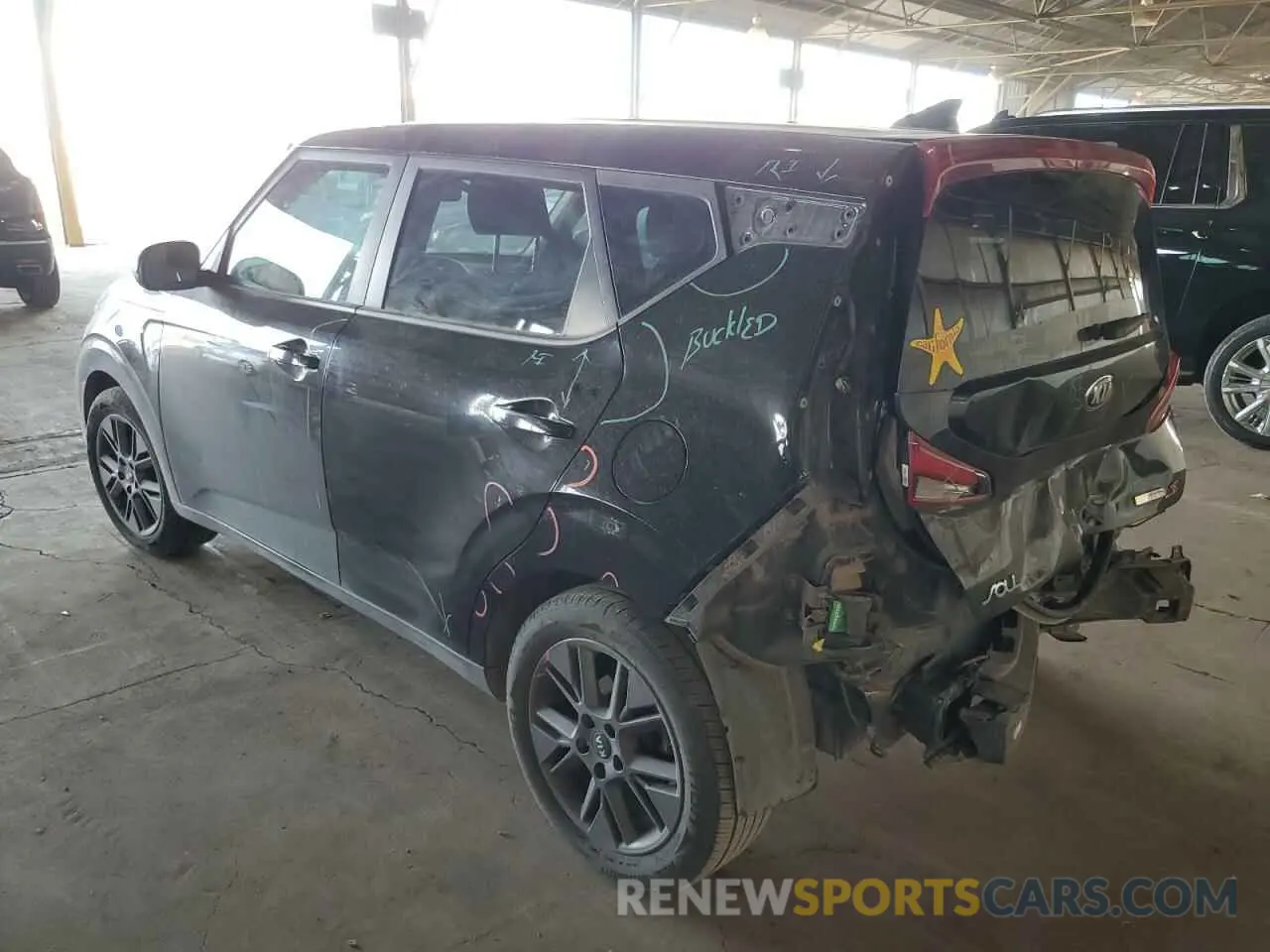 2 Фотография поврежденного автомобиля KNDJ23AU7M7797135 KIA SOUL 2021