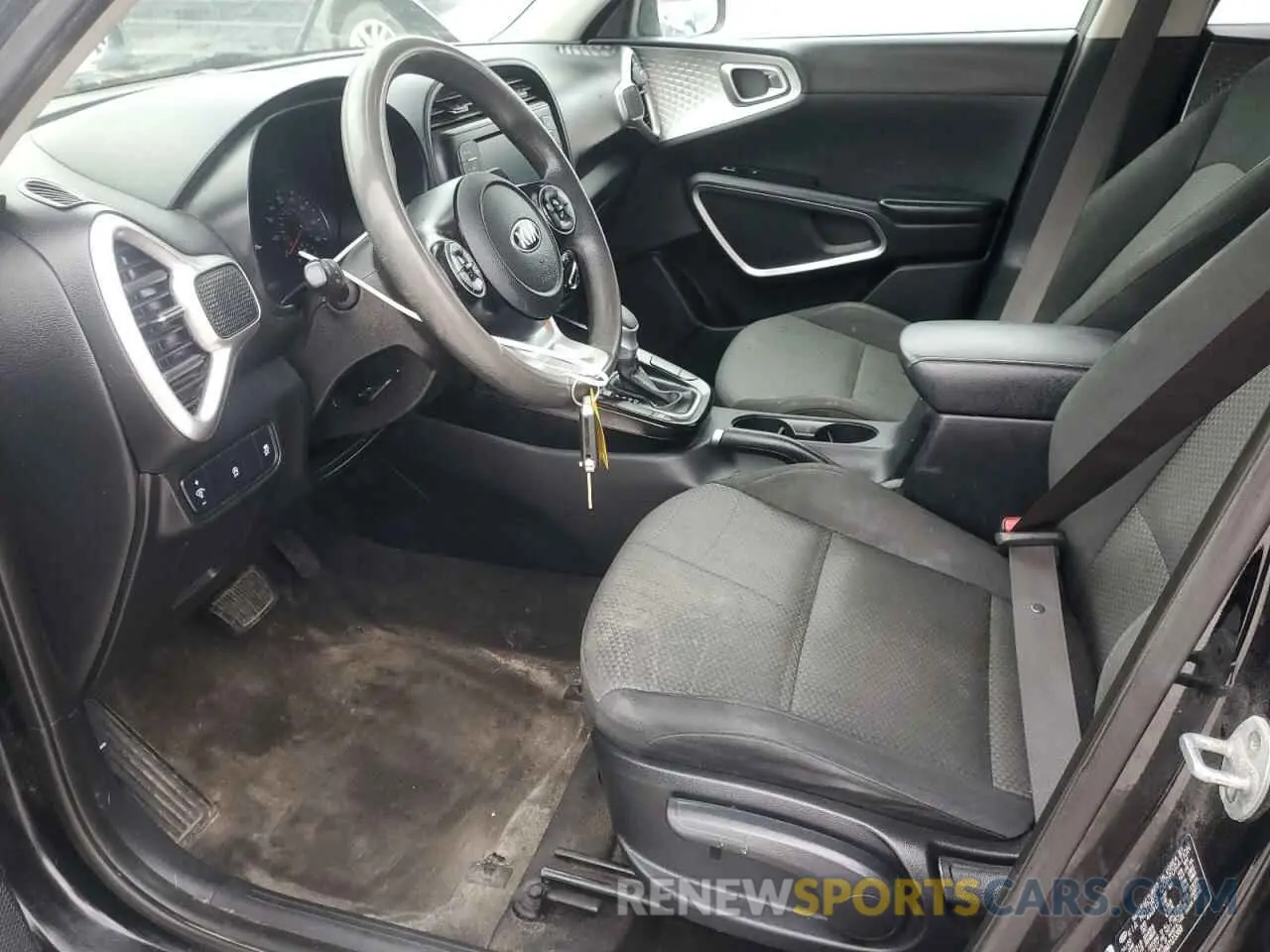 7 Photograph of a damaged car KNDJ23AU8M7125388 KIA SOUL 2021